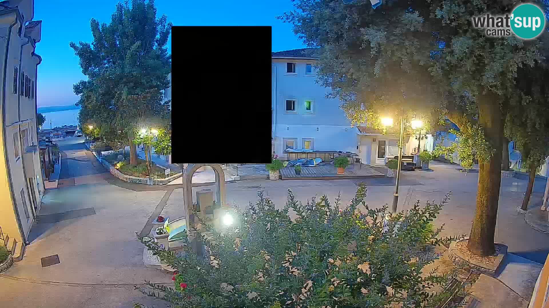Web kamera centar Mošćeničke Drage – Pogled uživo