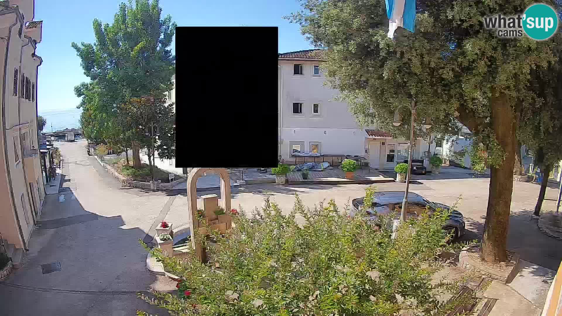 Webcam Mošćenička Draga Center – Live View of the Town Center