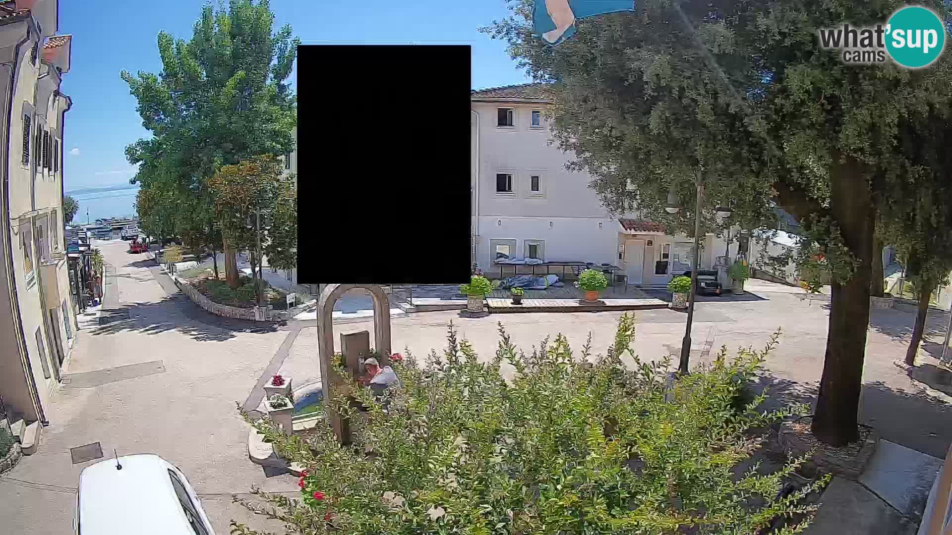 Webcam Mošćenička Draga Center – Live View of the Town Center