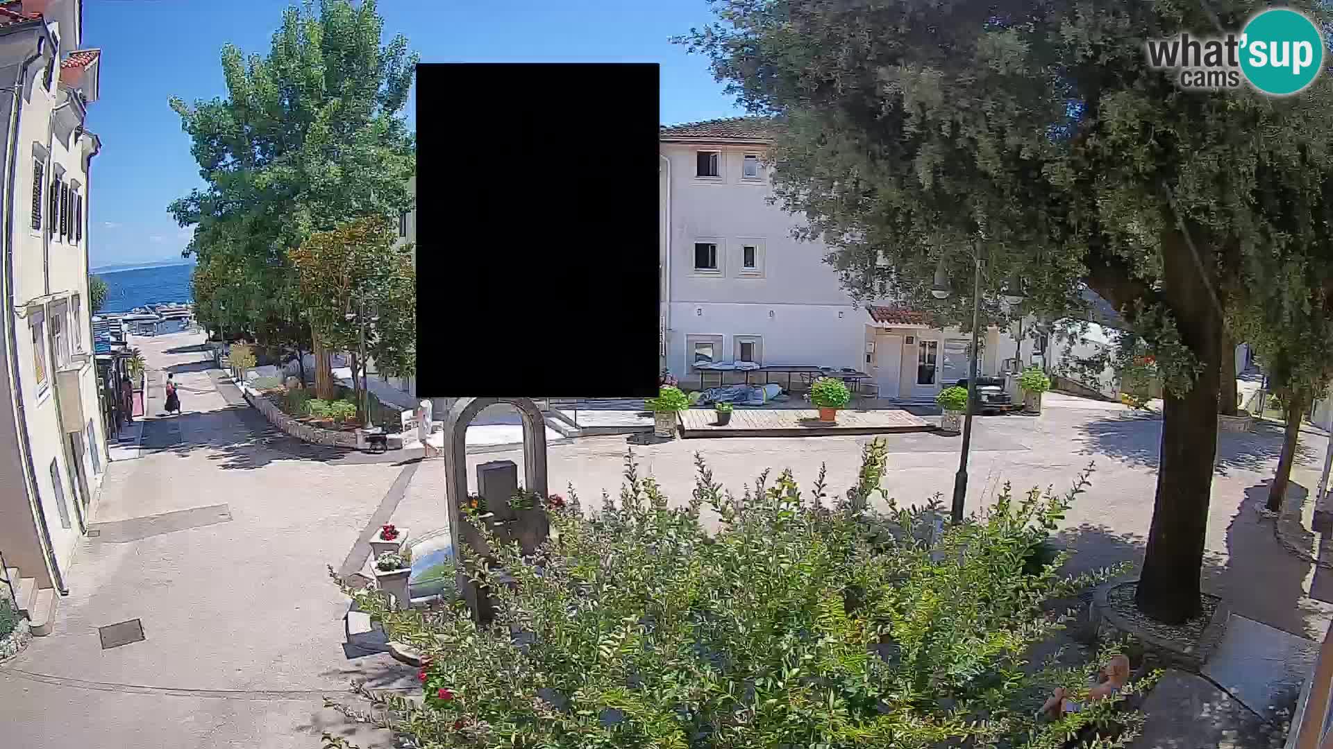 Webcam Mošćenička Draga Center – Live View of the Town Center