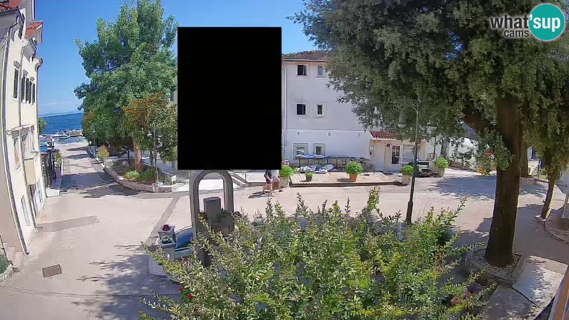 Webcam Mošćenička Draga Center – Live View of the Town Center
