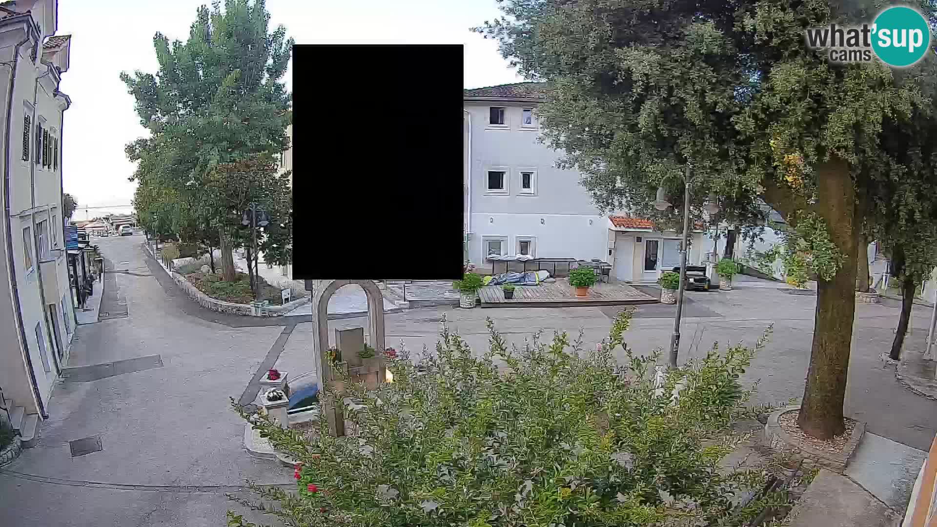 Spletna kamera center Mošćeniška Draga – Pogled v živo