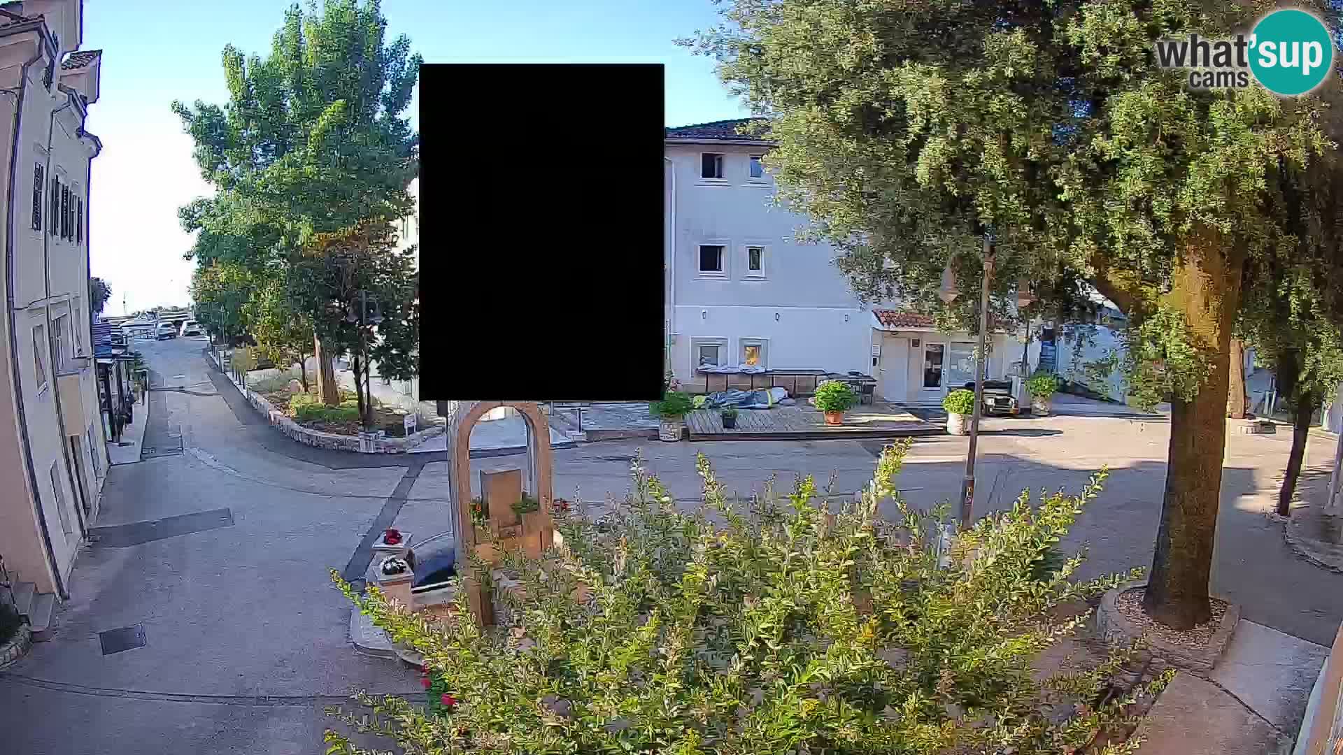Spletna kamera center Mošćeniška Draga – Pogled v živo