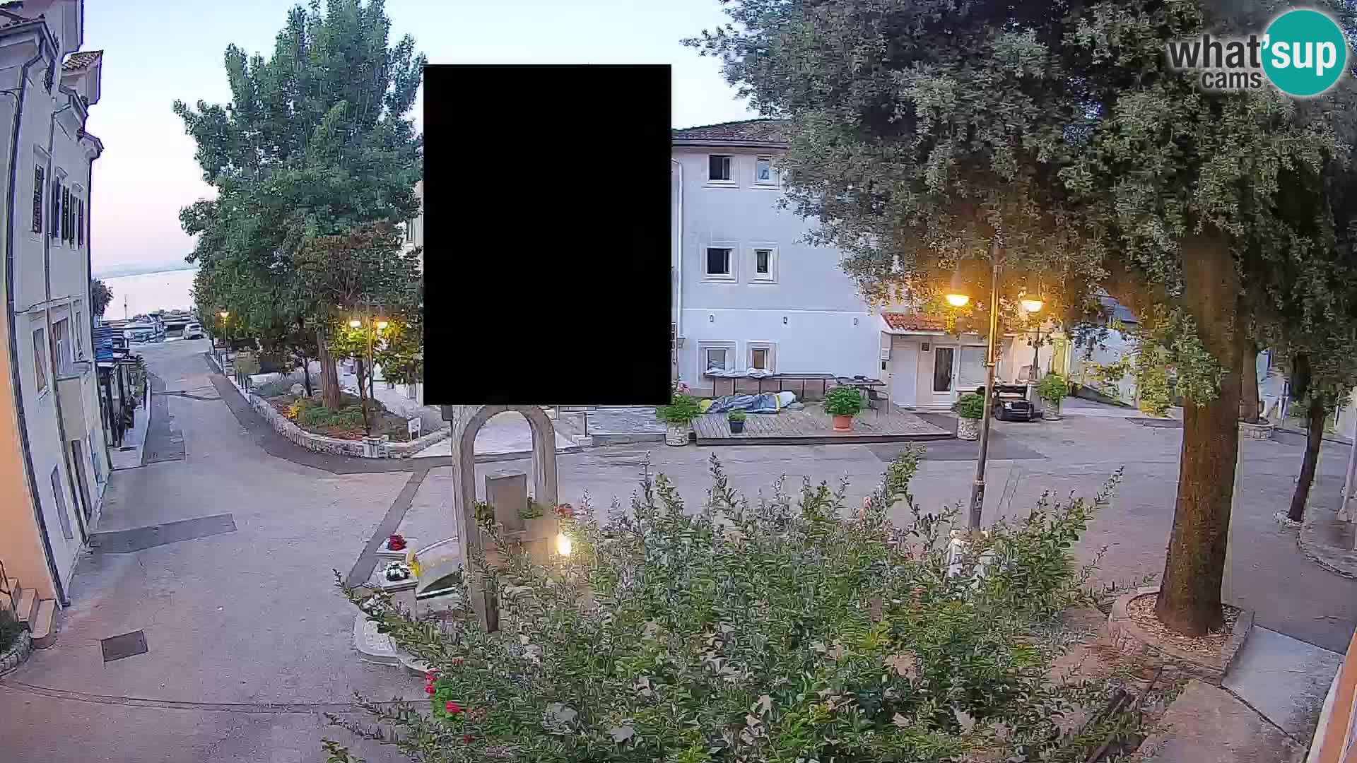 Webcam Mošćenička Draga Center – Live View of the Town Center