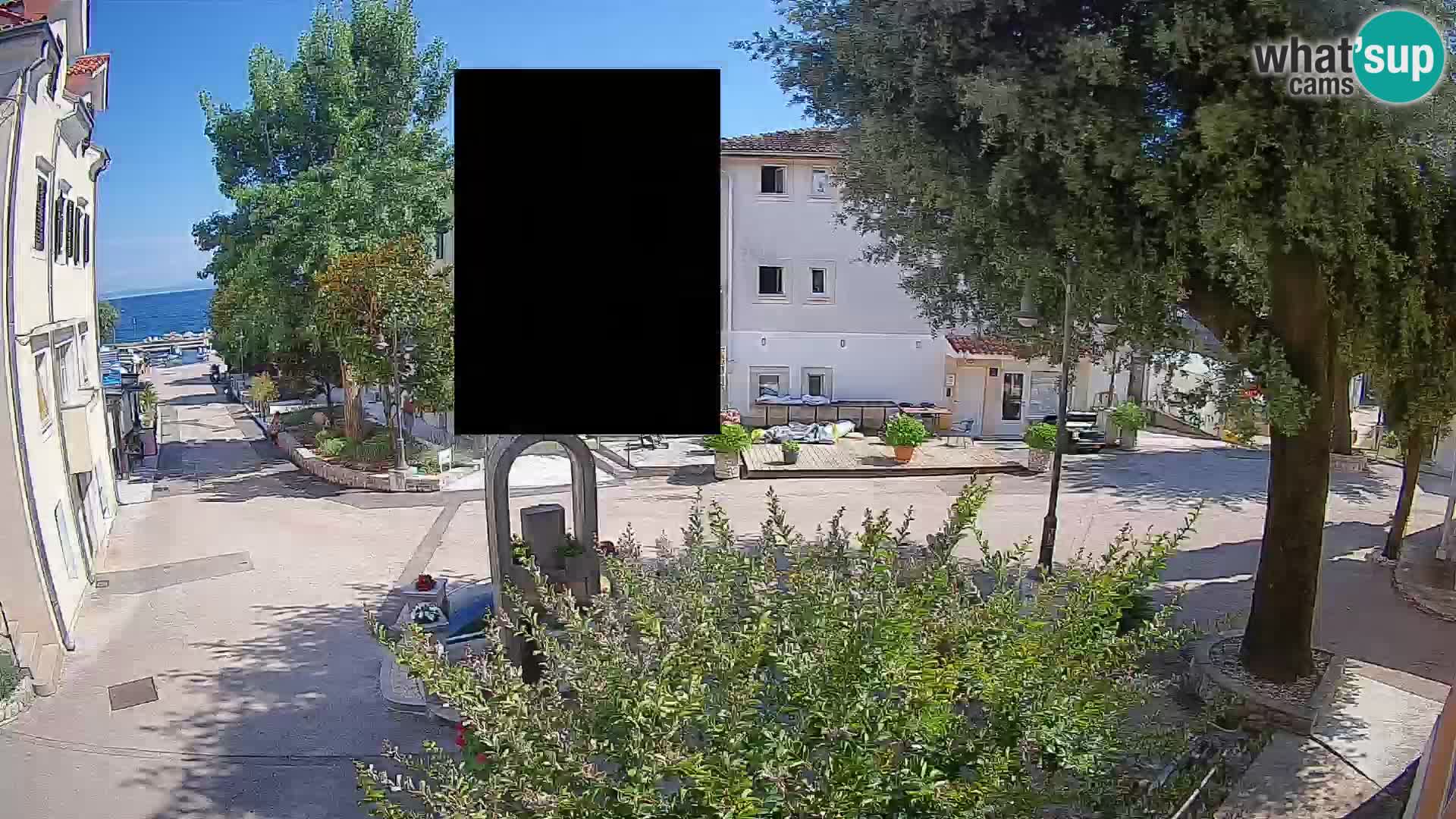 Webcam Mošćenička Draga Center – Live View of the Town Center