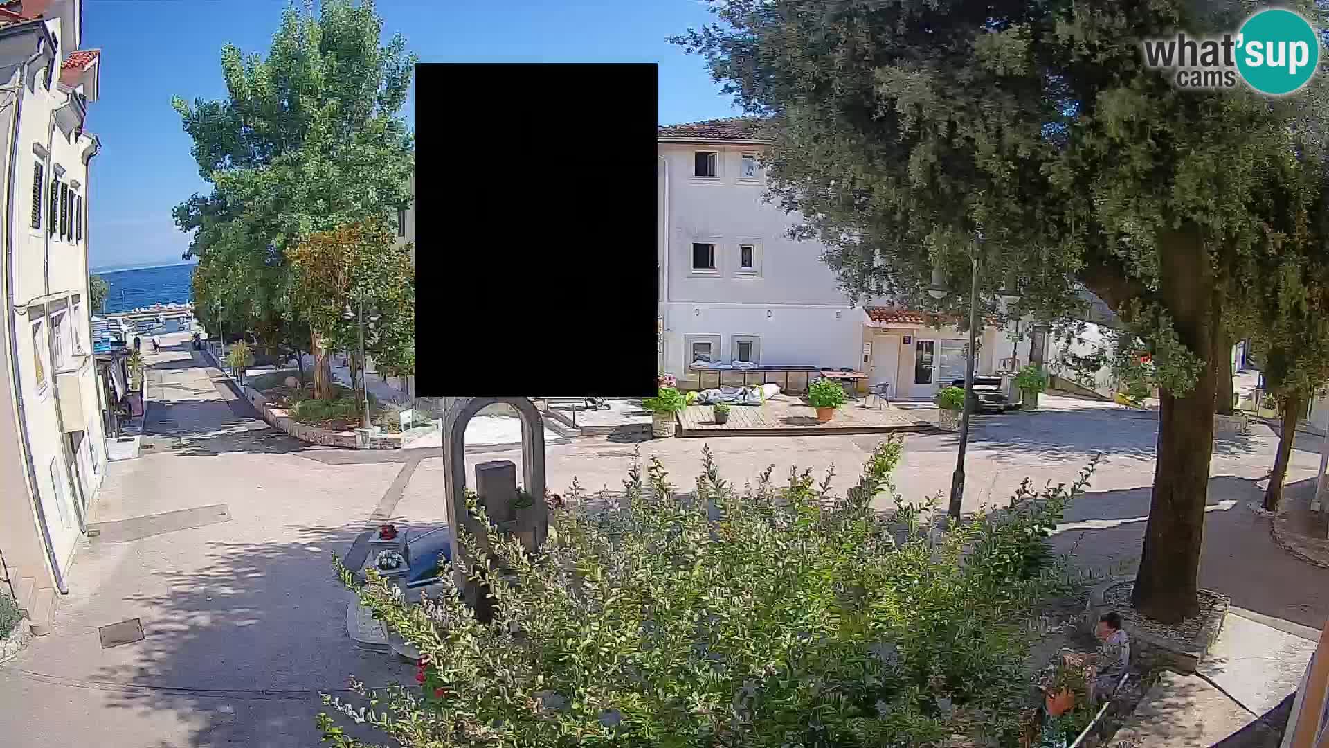 Webcam Mošćenička Draga Center – Live View of the Town Center