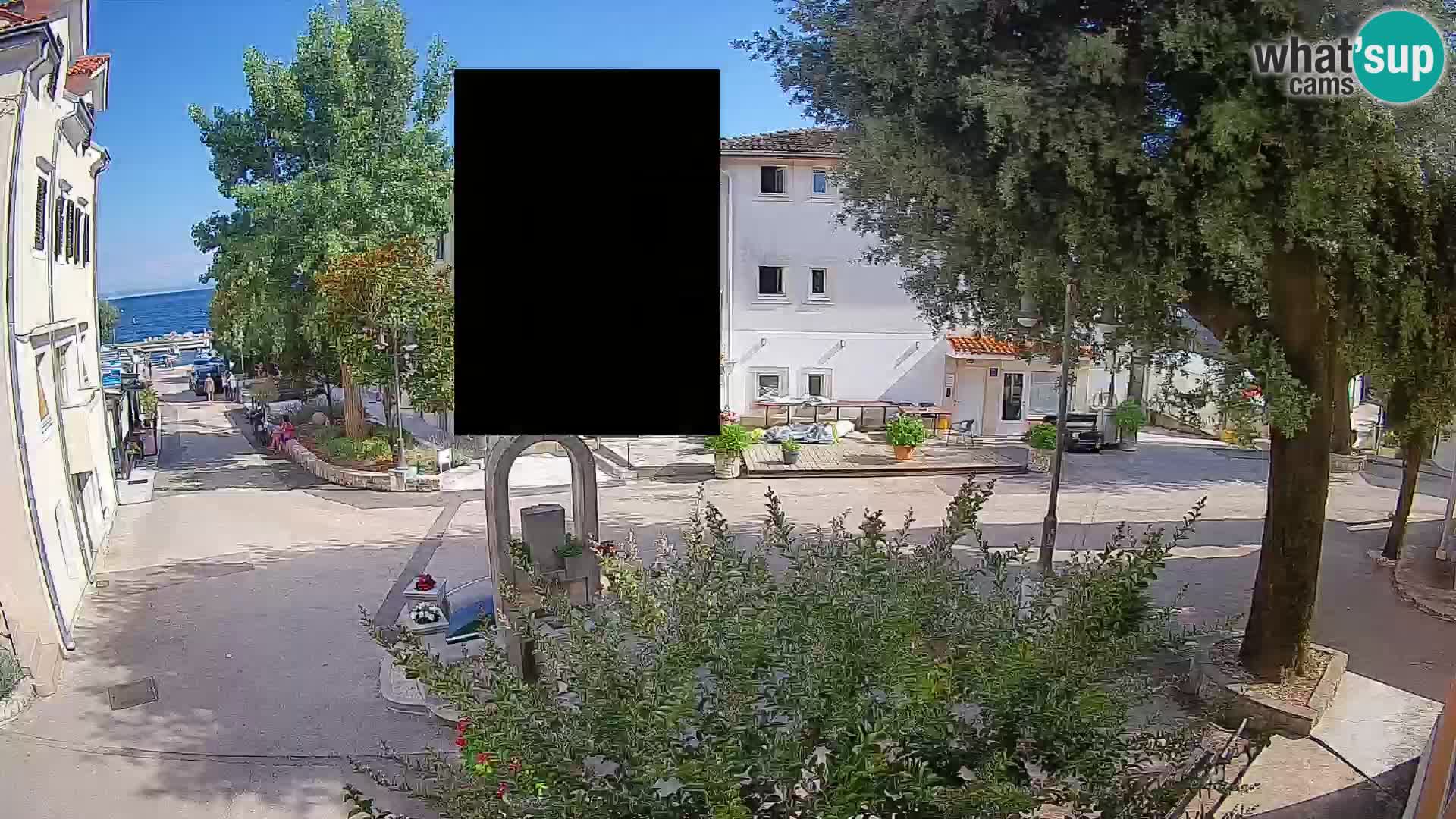 Webcam Mošćenička Draga Center – Live View of the Town Center
