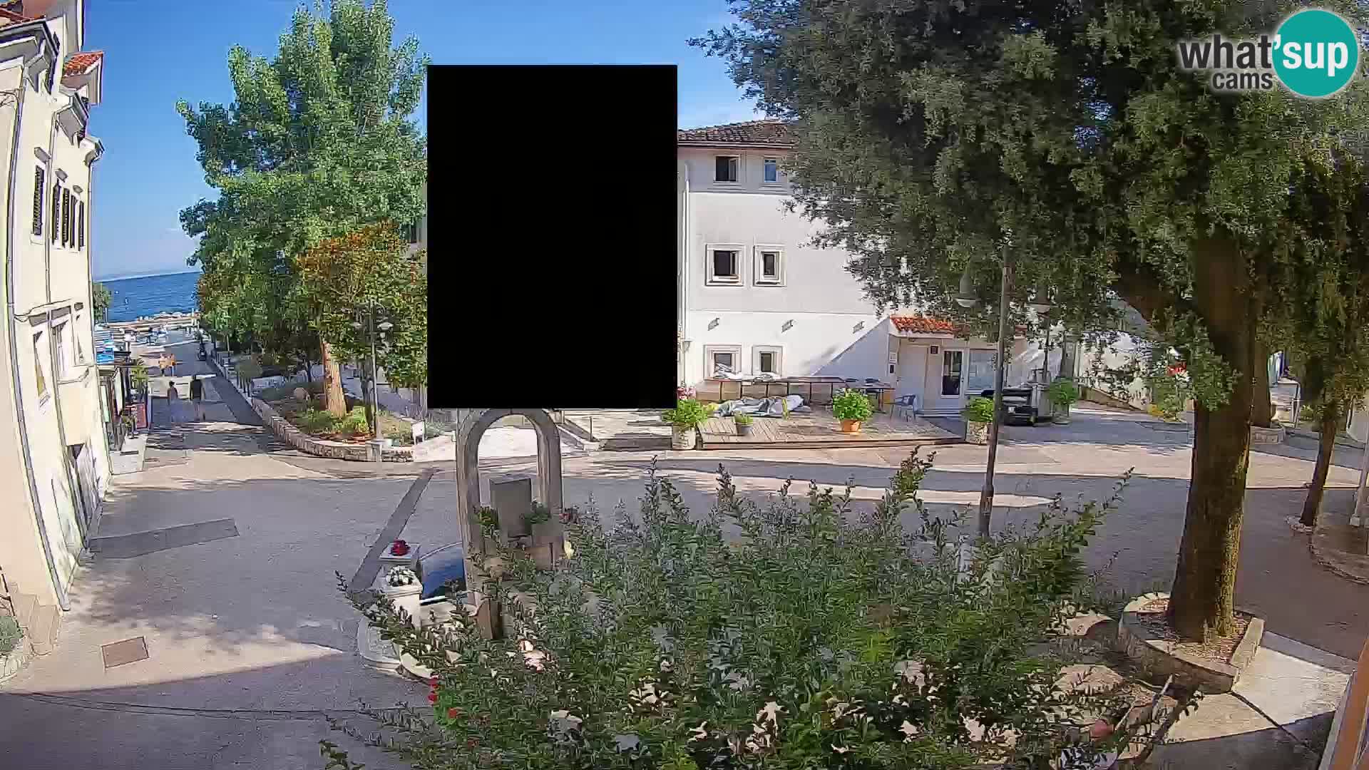 Webcam Mošćenička Draga Center – Live View of the Town Center