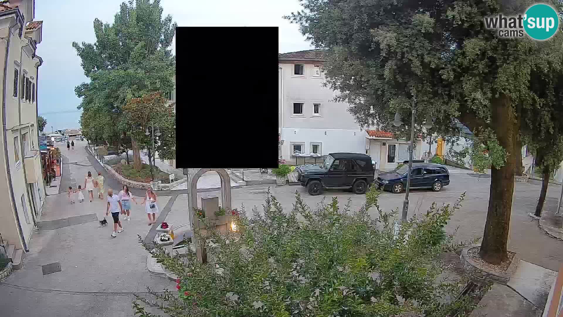 Webcam Mošćenička Draga Center – Live View of the Town Center