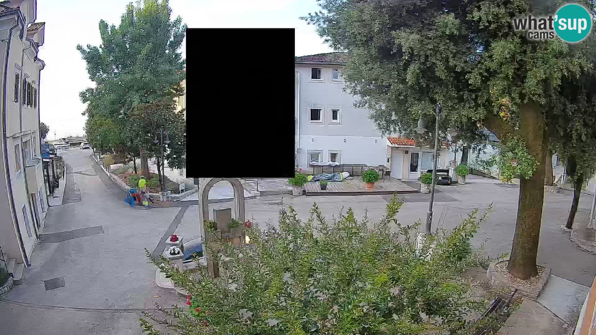 Spletna kamera center Mošćeniška Draga – Pogled v živo