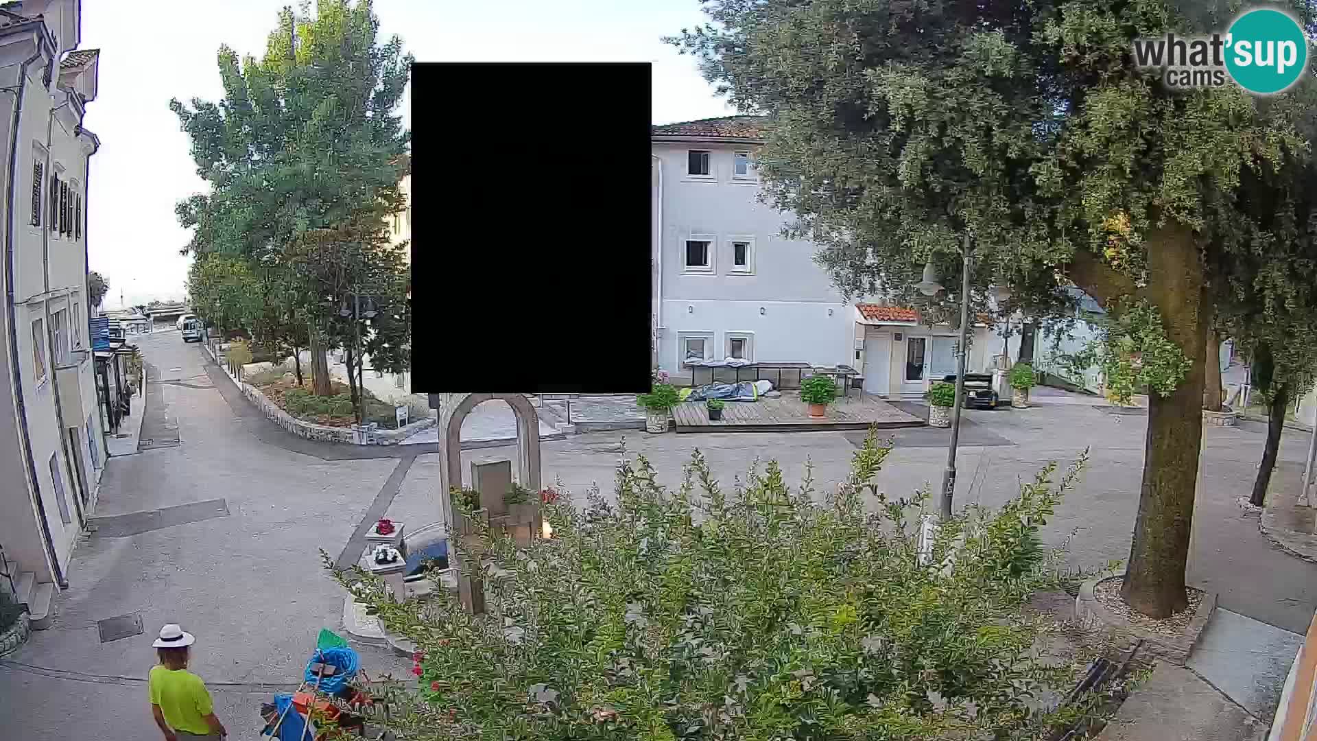Webcam Mošćenička Draga Center – Live View of the Town Center