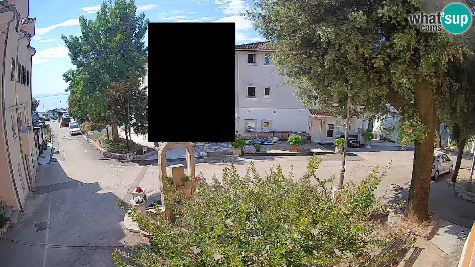 Webcam Mošćenička Draga Center – Live View of the Town Center