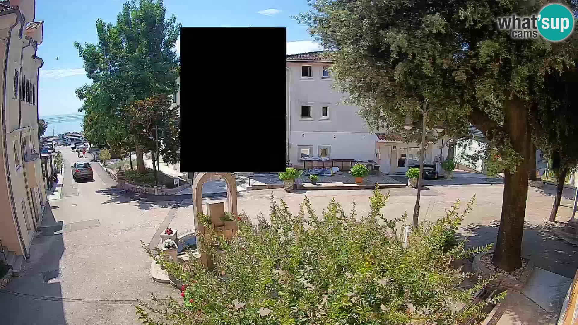 Spletna kamera center Mošćeniška Draga – Pogled v živo