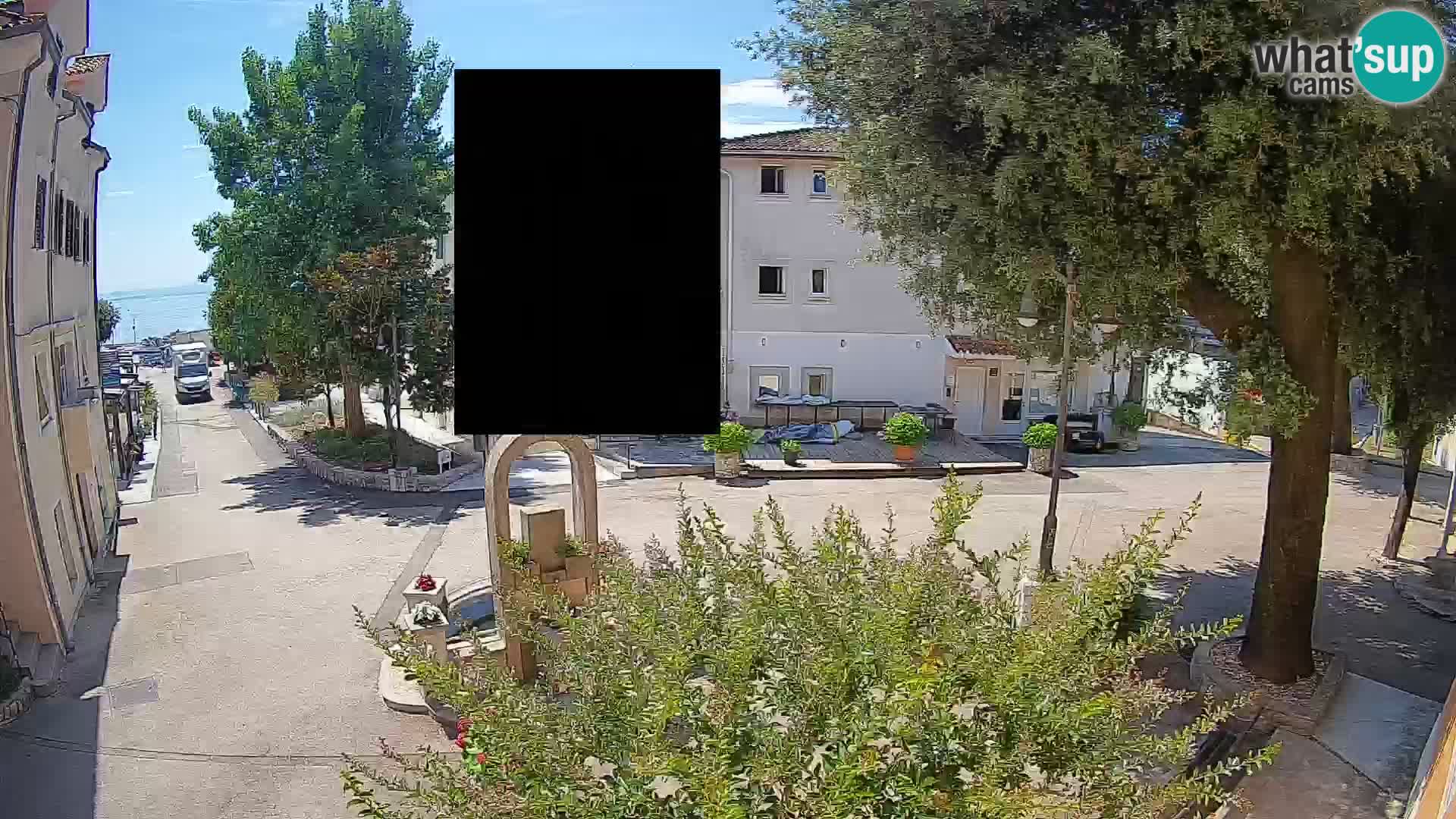 Webcam Mošćenička Draga Center – Live View of the Town Center