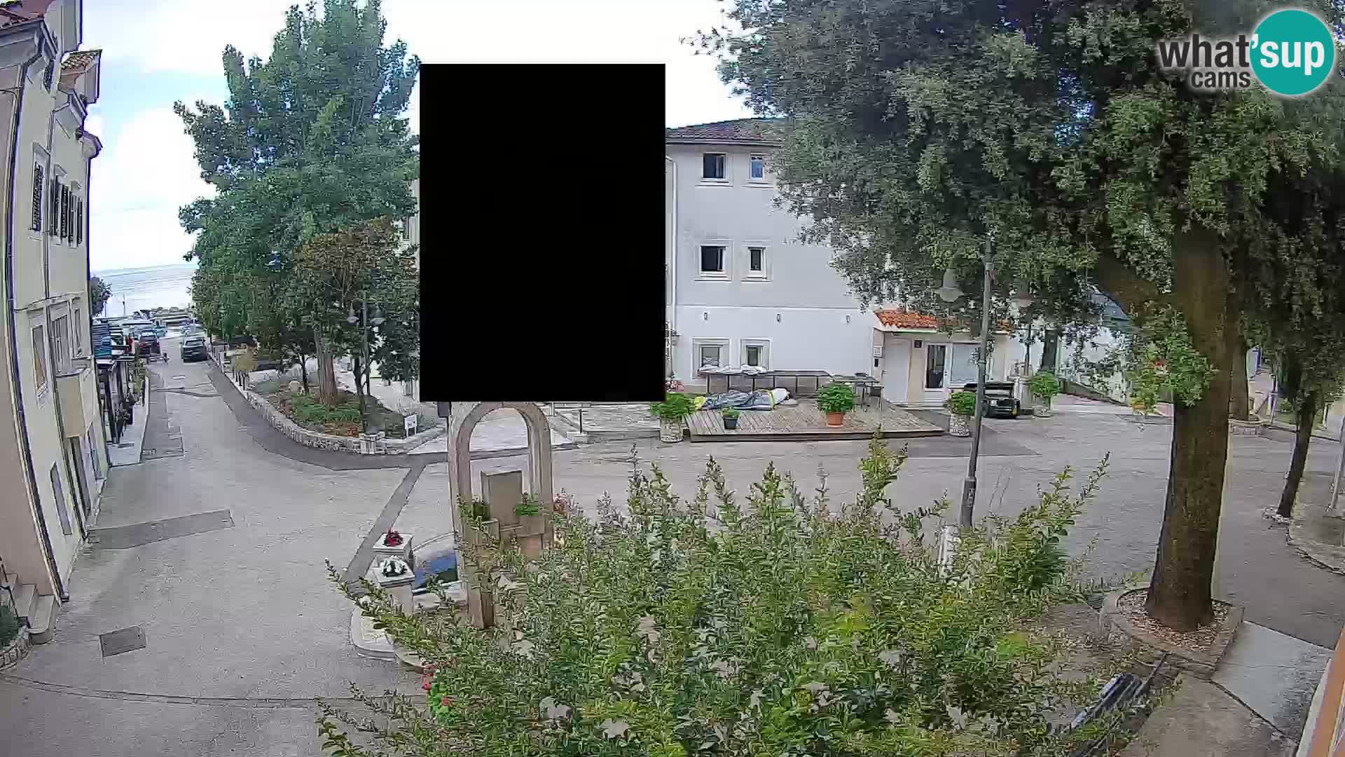 Webcam Mošćenička Draga Center – Live View of the Town Center