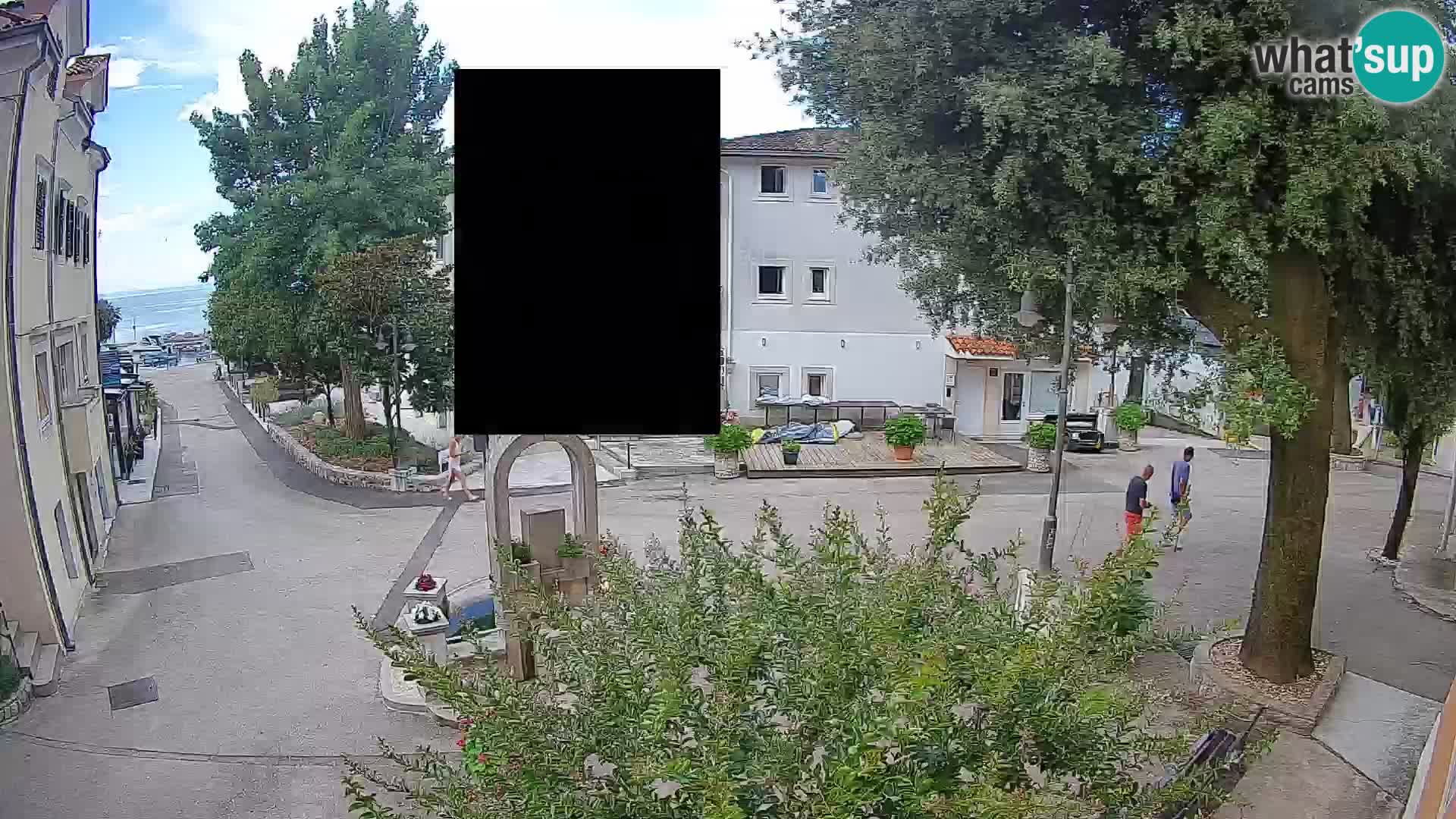 Webcam Mošćenička Draga Center – Live View of the Town Center