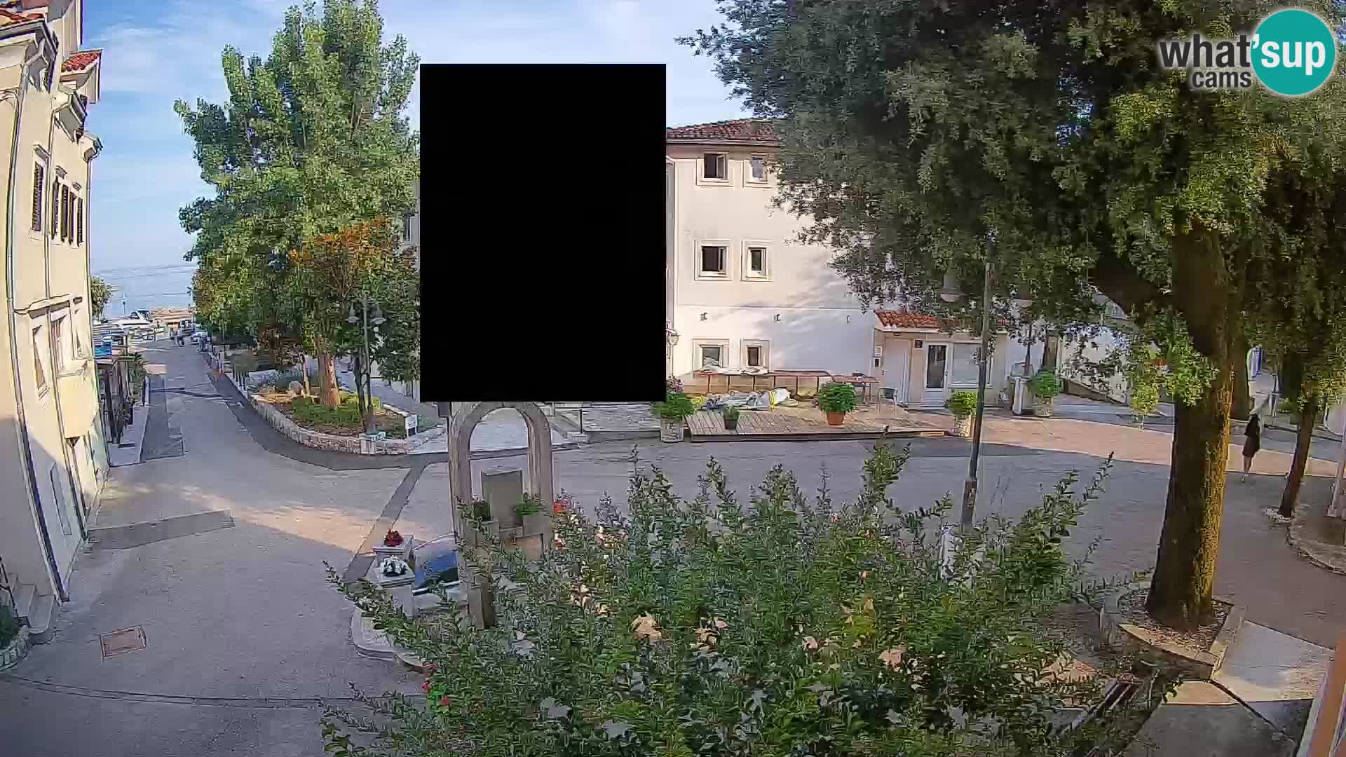 Web kamera centar Mošćeničke Drage – Pogled uživo