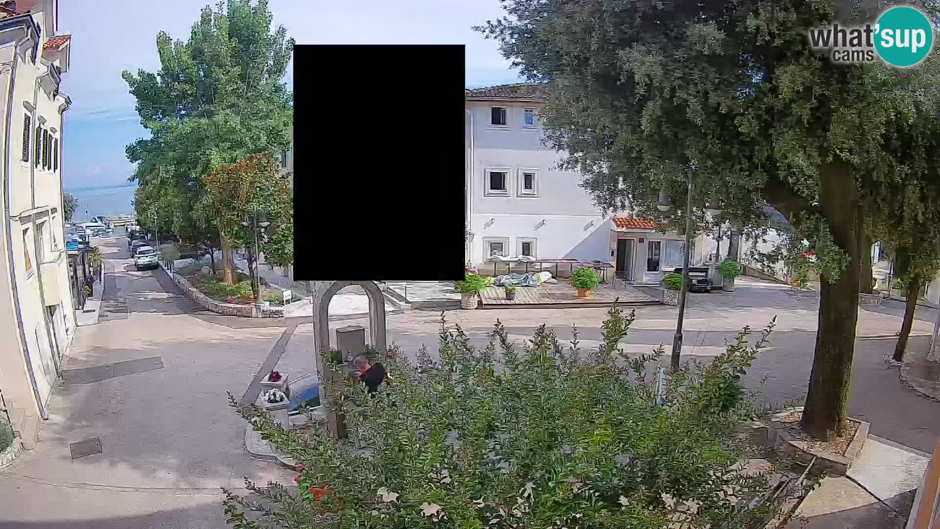 Web kamera centar Mošćeničke Drage – Pogled uživo
