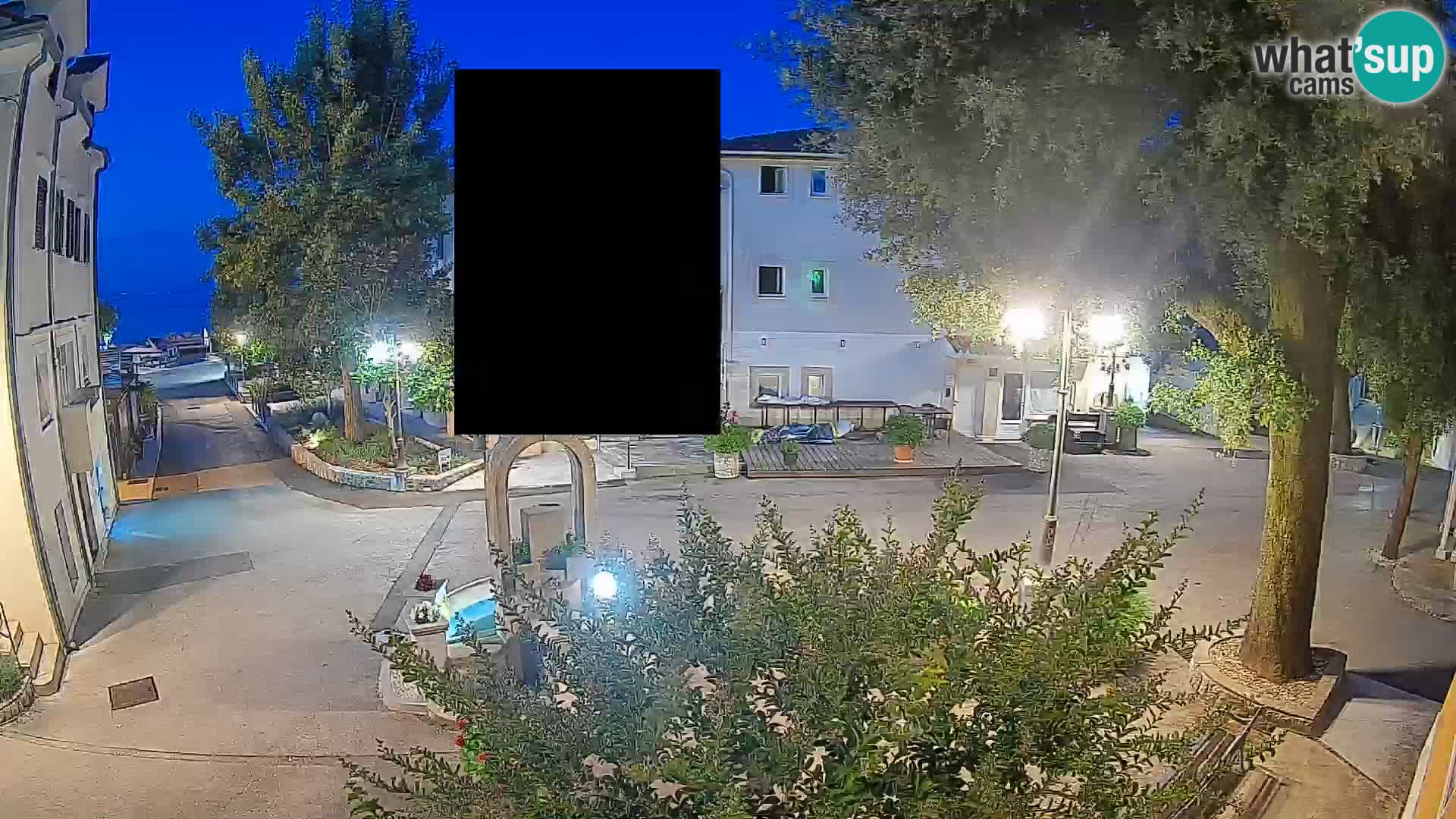 Spletna kamera center Mošćeniška Draga – Pogled v živo
