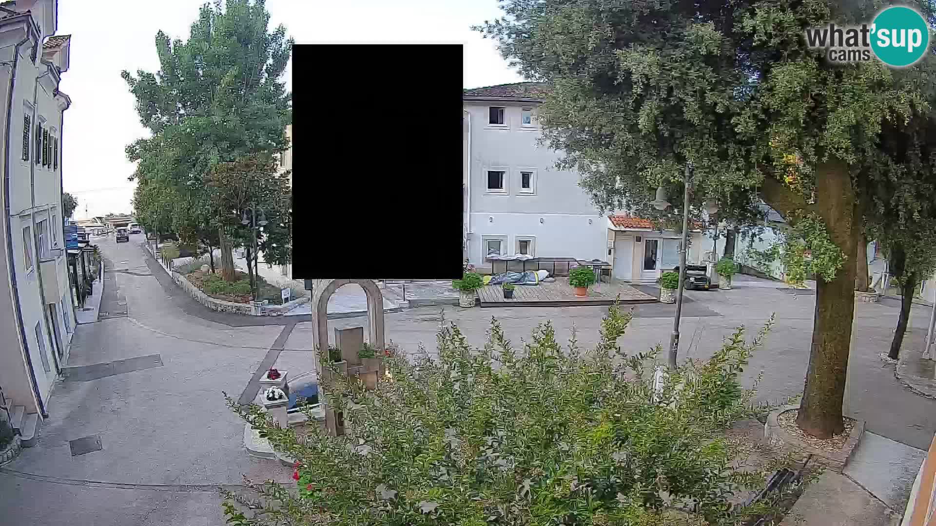 Spletna kamera center Mošćeniška Draga – Pogled v živo