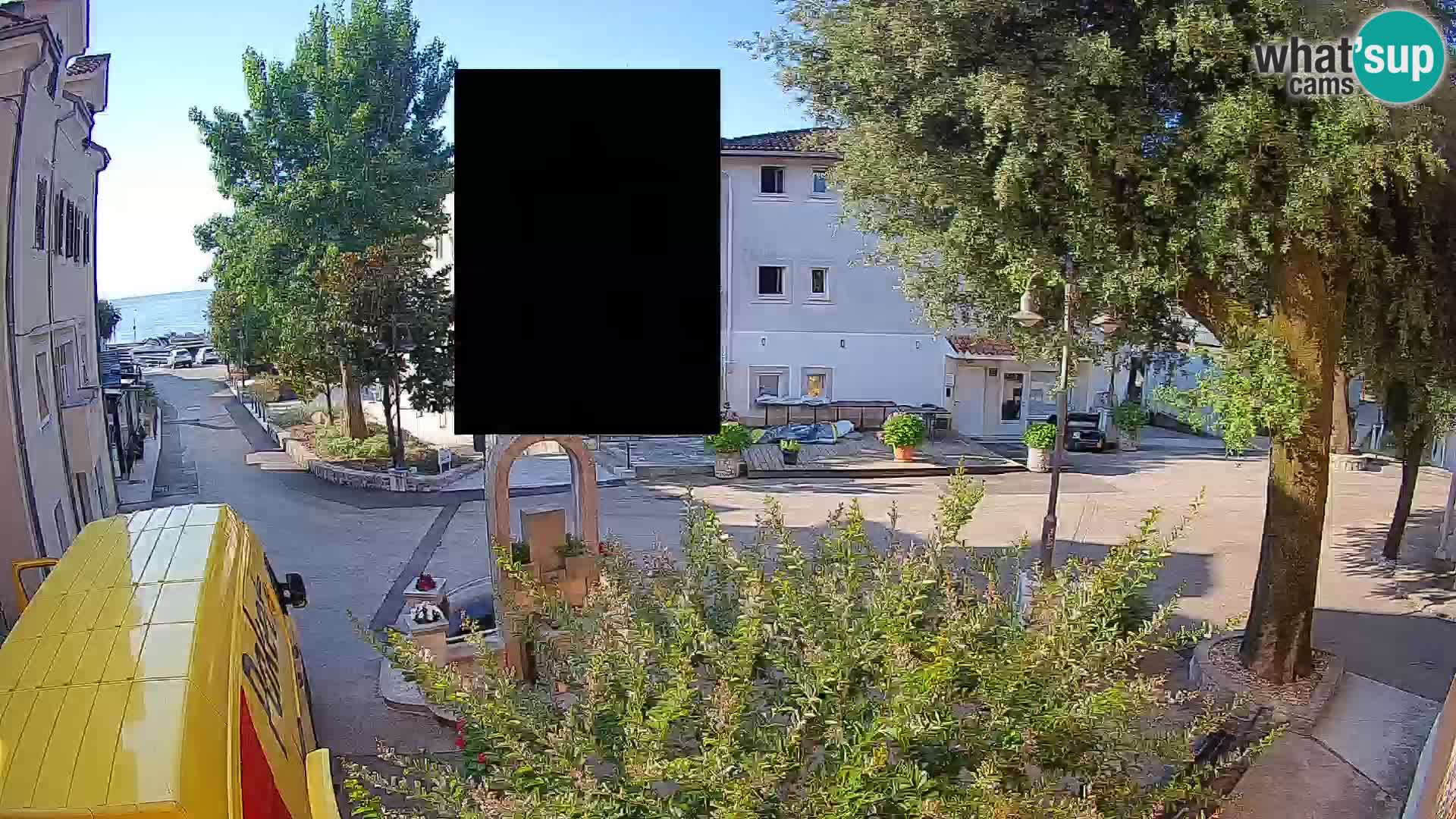 Webcam Mošćenička Draga Center – Live View of the Town Center