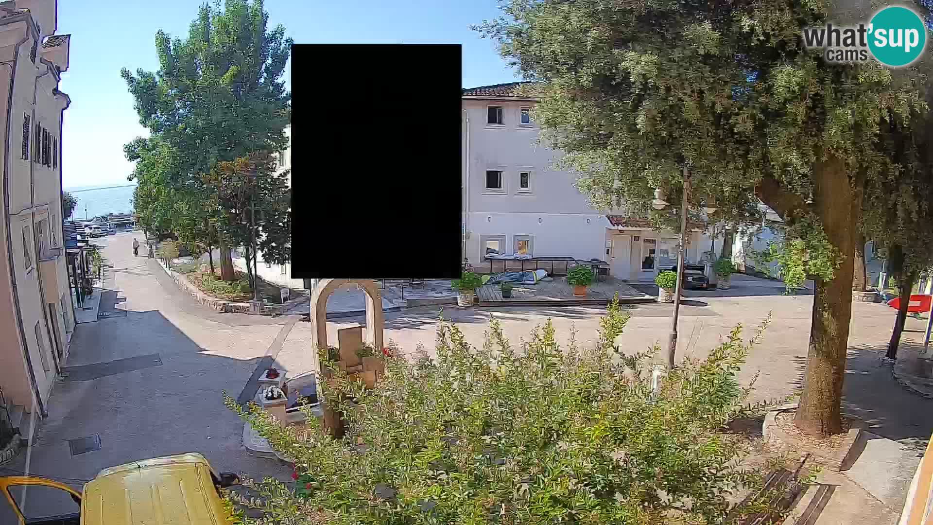 Webcam Mošćenička Draga Center – Live View of the Town Center