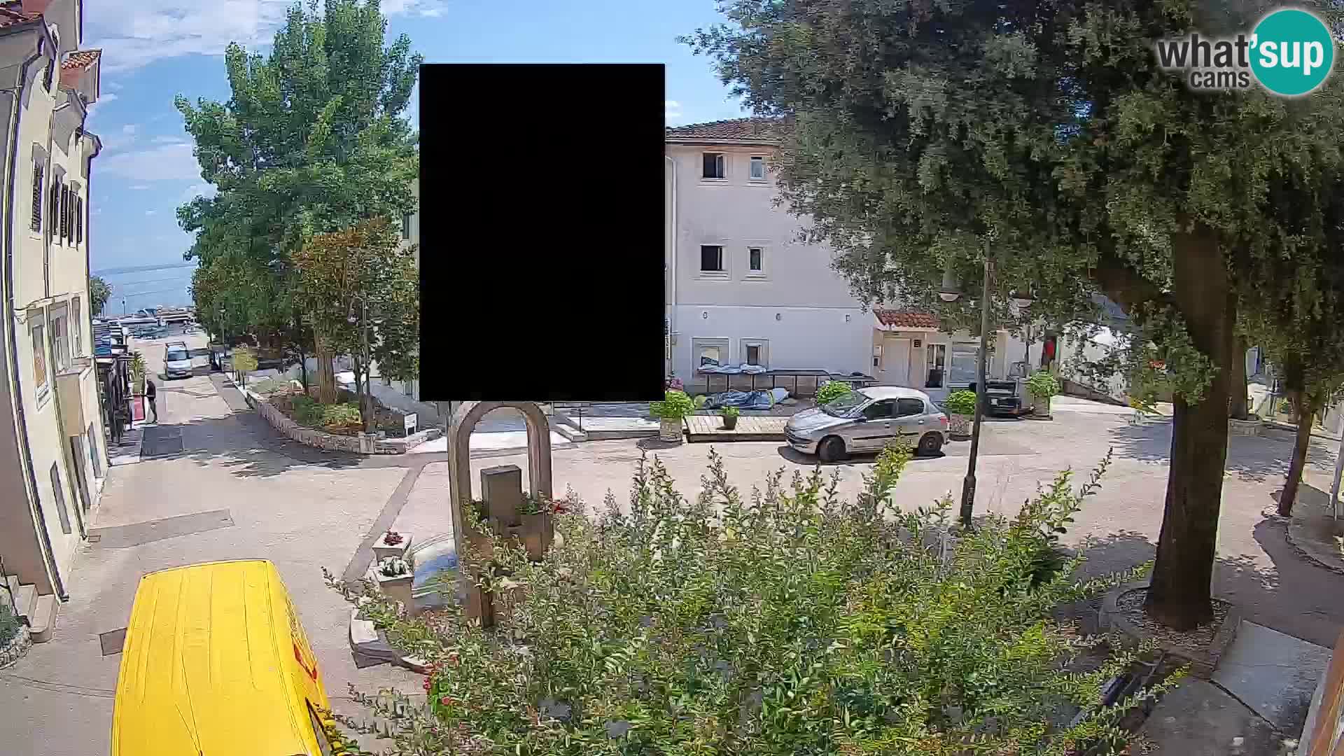 Webcam Mošćenička Draga Center – Live View of the Town Center
