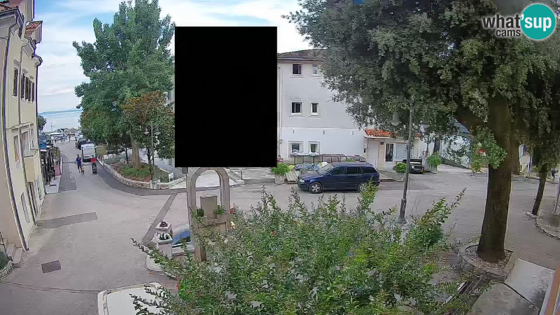 Web kamera centar Mošćeničke Drage – Pogled uživo