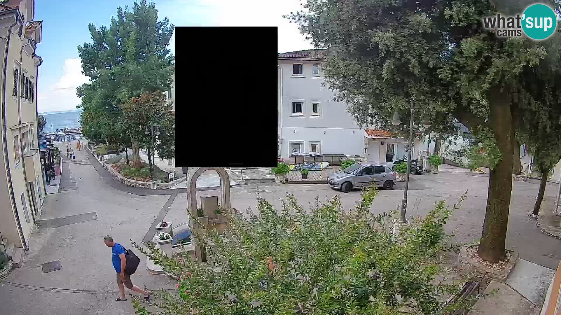 Web kamera centar Mošćeničke Drage – Pogled uživo