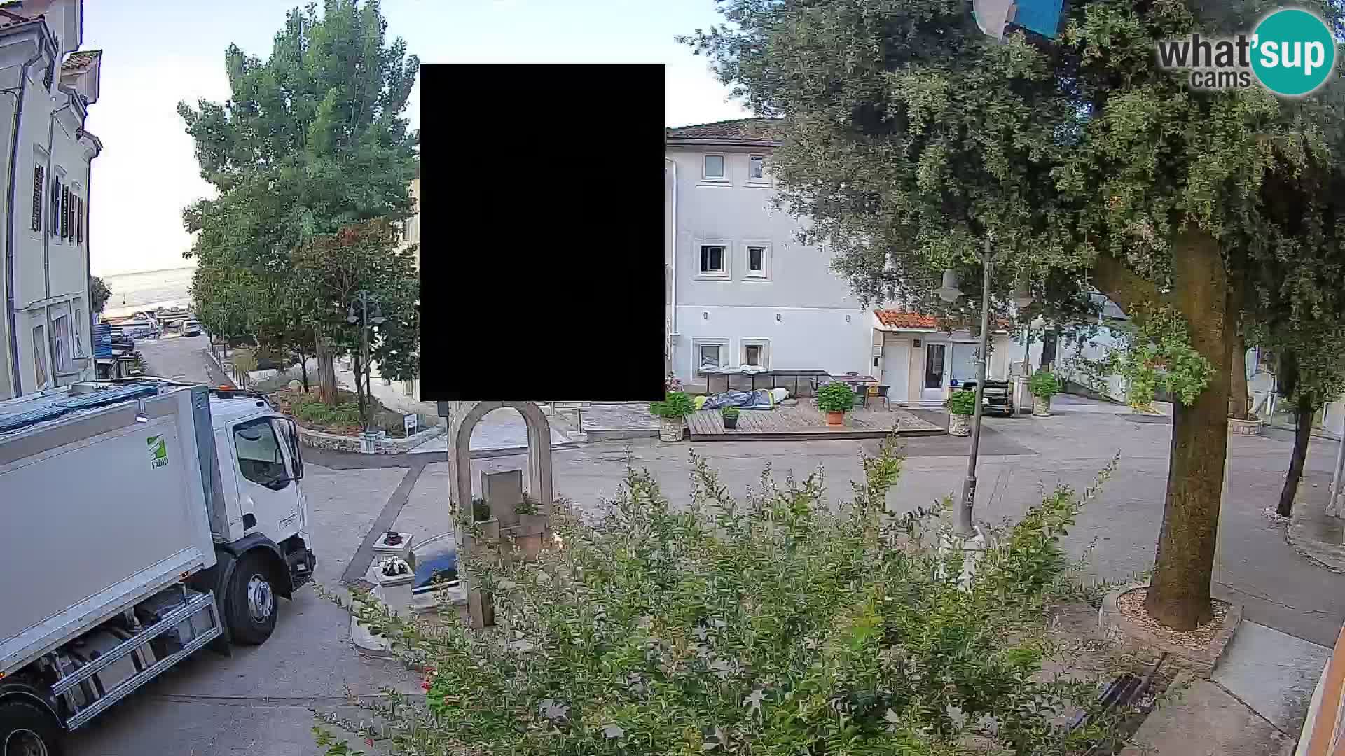 Webcam Mošćenička Draga Center – Live View of the Town Center