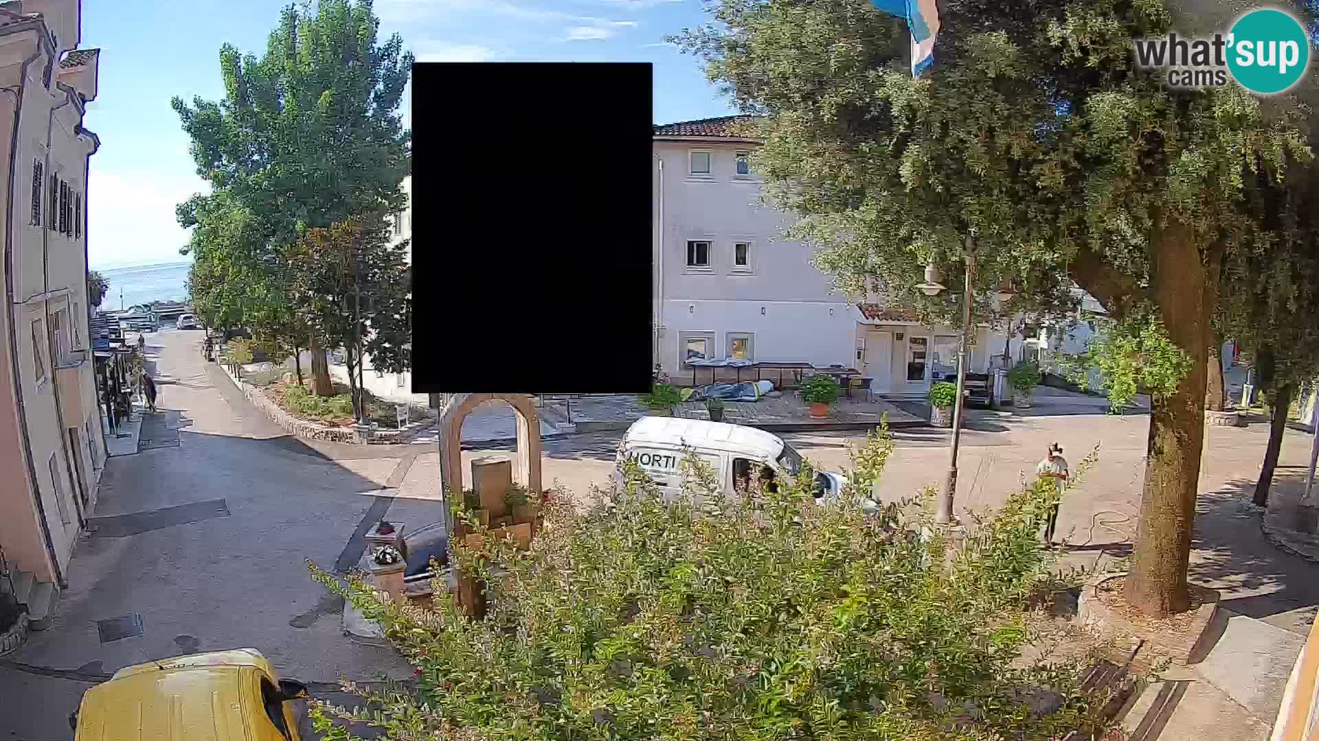 Webcam Mošćenička Draga Center – Live View of the Town Center