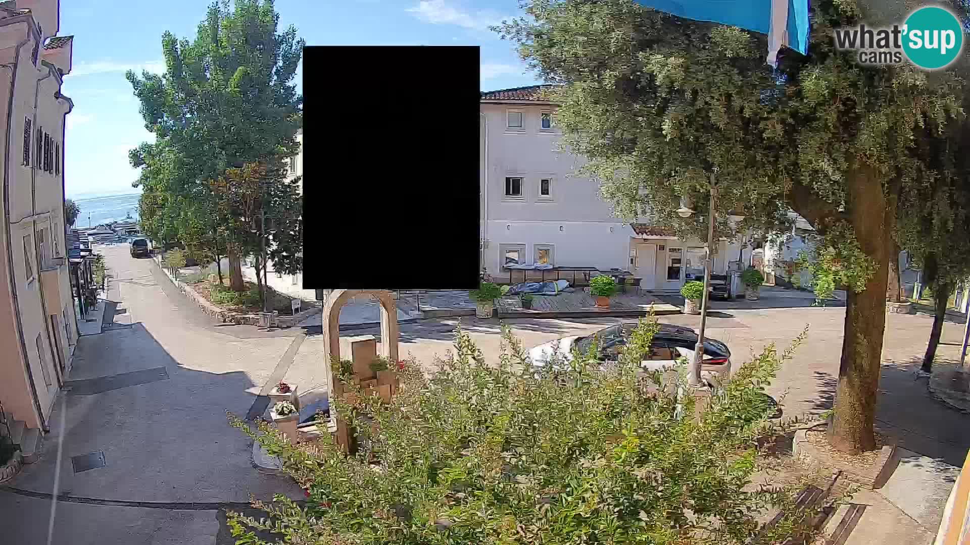 Webcam Mošćenička Draga Center – Live View of the Town Center
