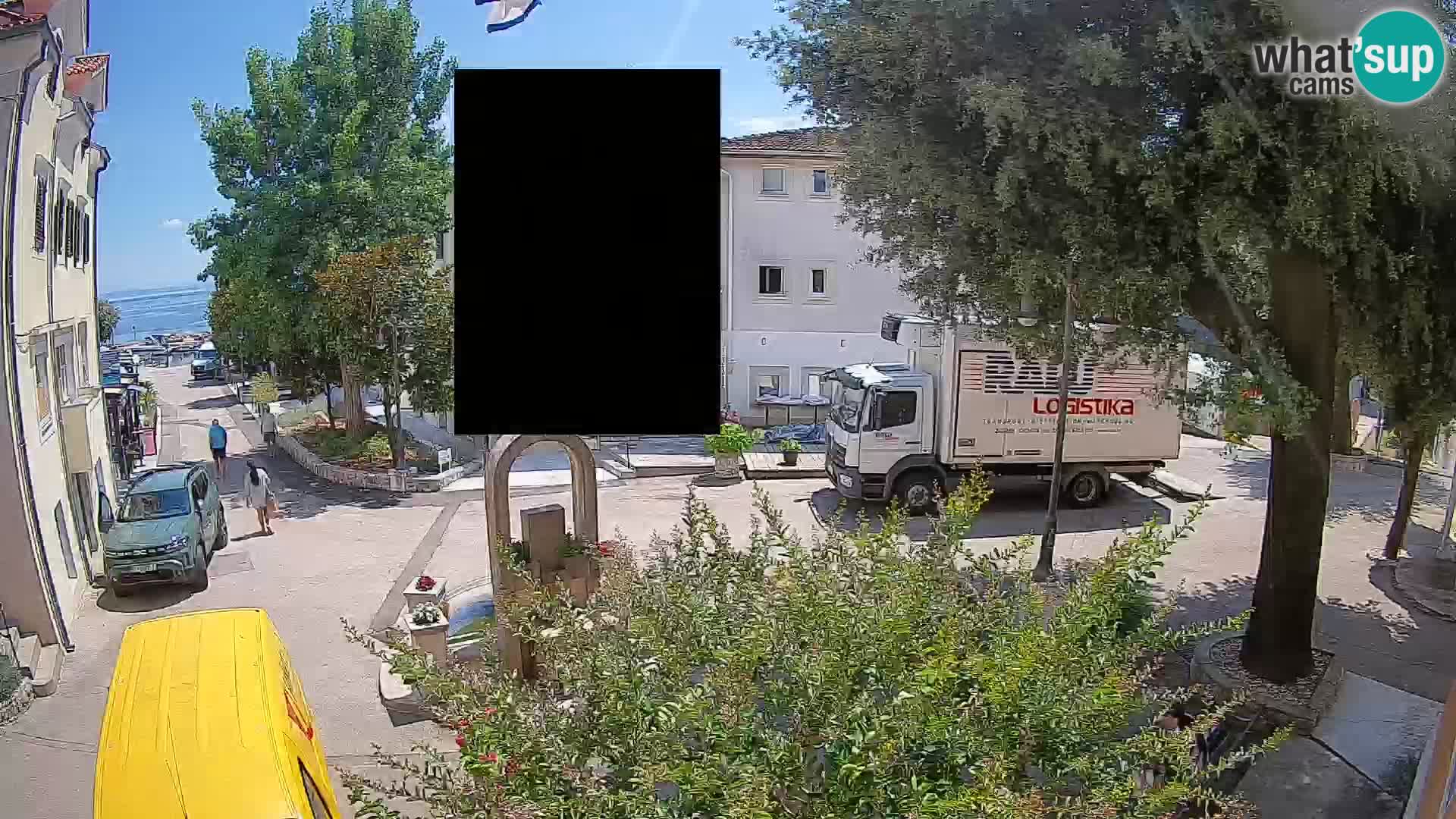 Web kamera centar Mošćeničke Drage – Pogled uživo