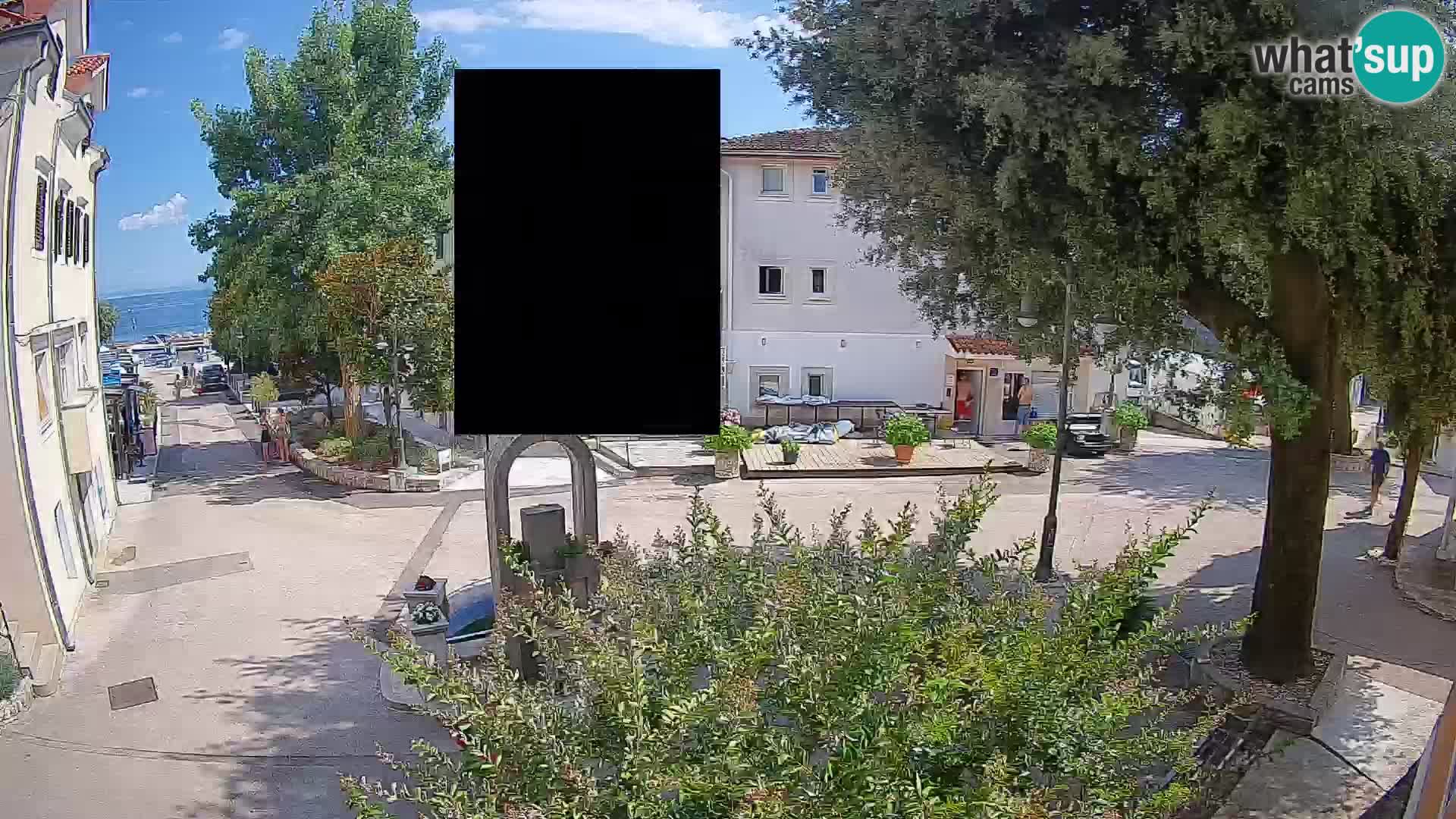 Webcam Mošćenička Draga Center – Live View of the Town Center