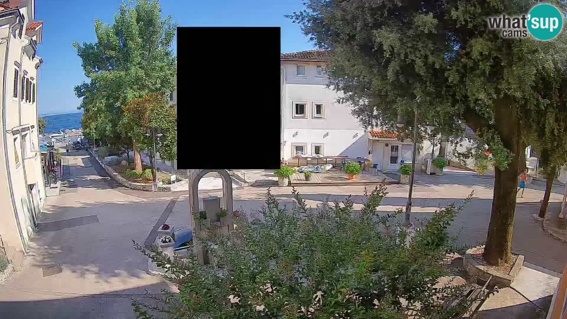 Spletna kamera center Mošćeniška Draga – Pogled v živo