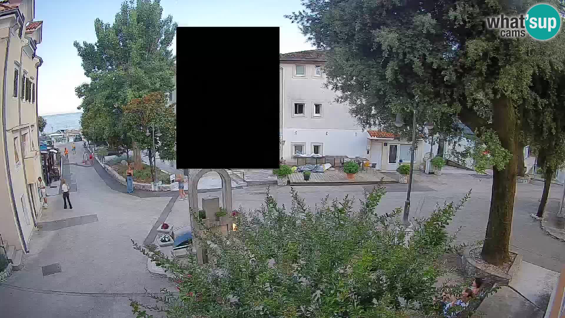 Webcam Mošćenička Draga Center – Live View of the Town Center