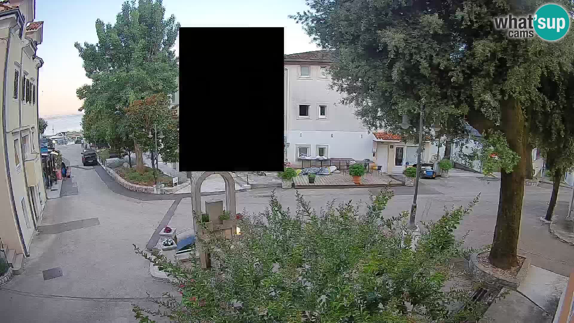Webcam Mošćenička Draga Center – Live View of the Town Center