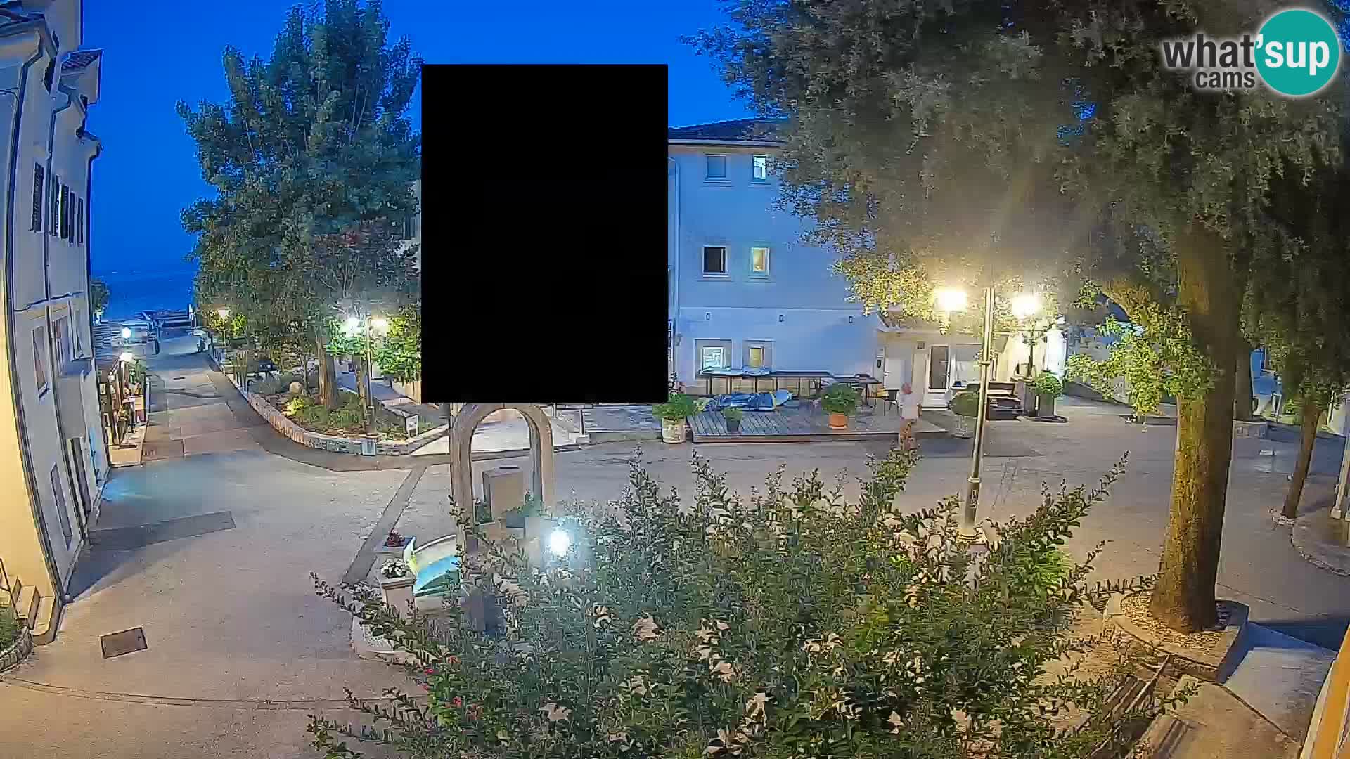 Web kamera centar Mošćeničke Drage – Pogled uživo