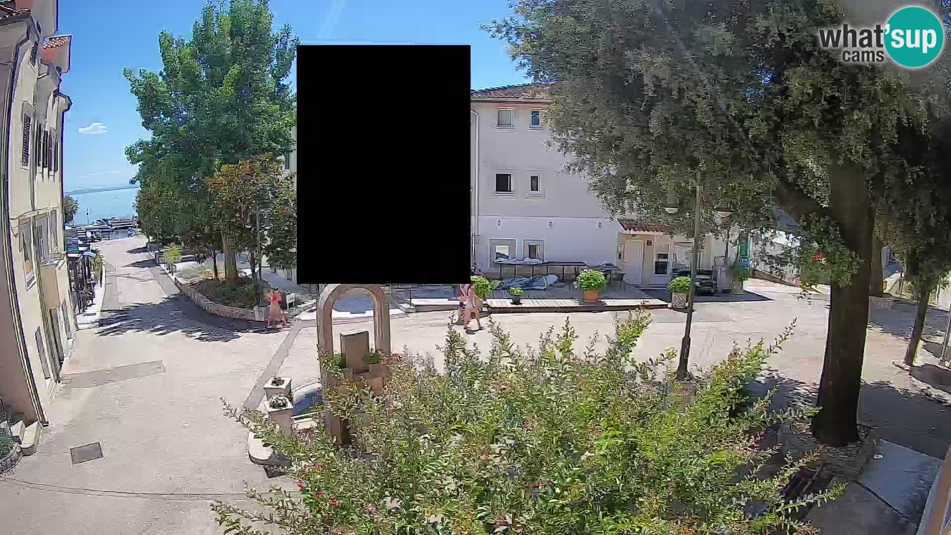 Webcam Mošćenička Draga Center – Live View of the Town Center