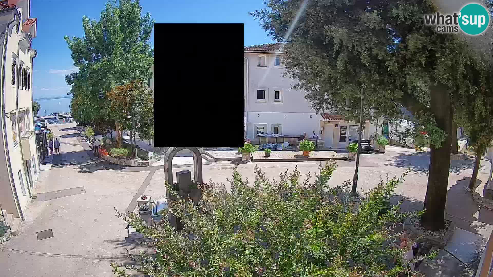 Webcam Mošćenička Draga Center – Live View of the Town Center