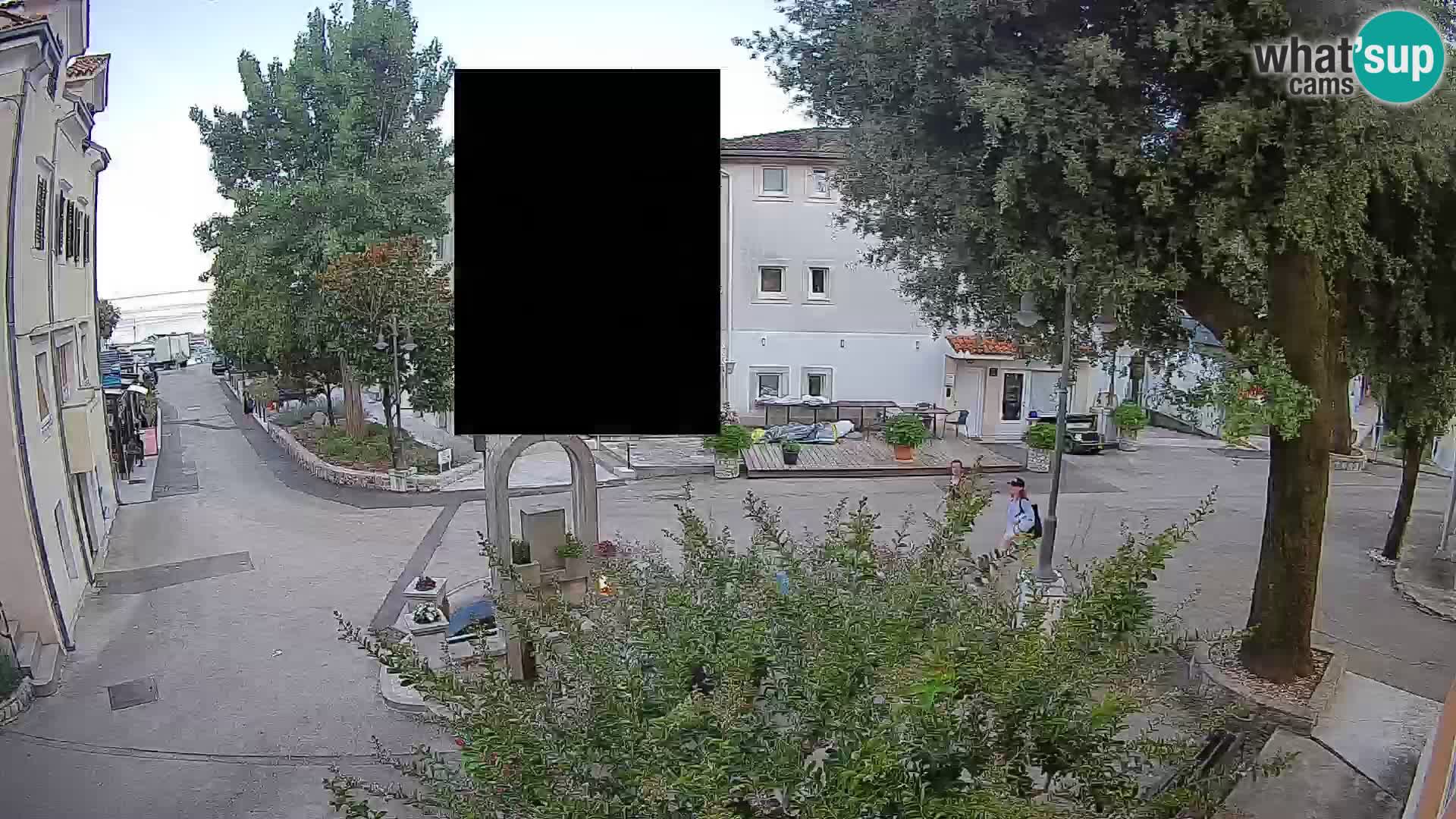 Spletna kamera center Mošćeniška Draga – Pogled v živo