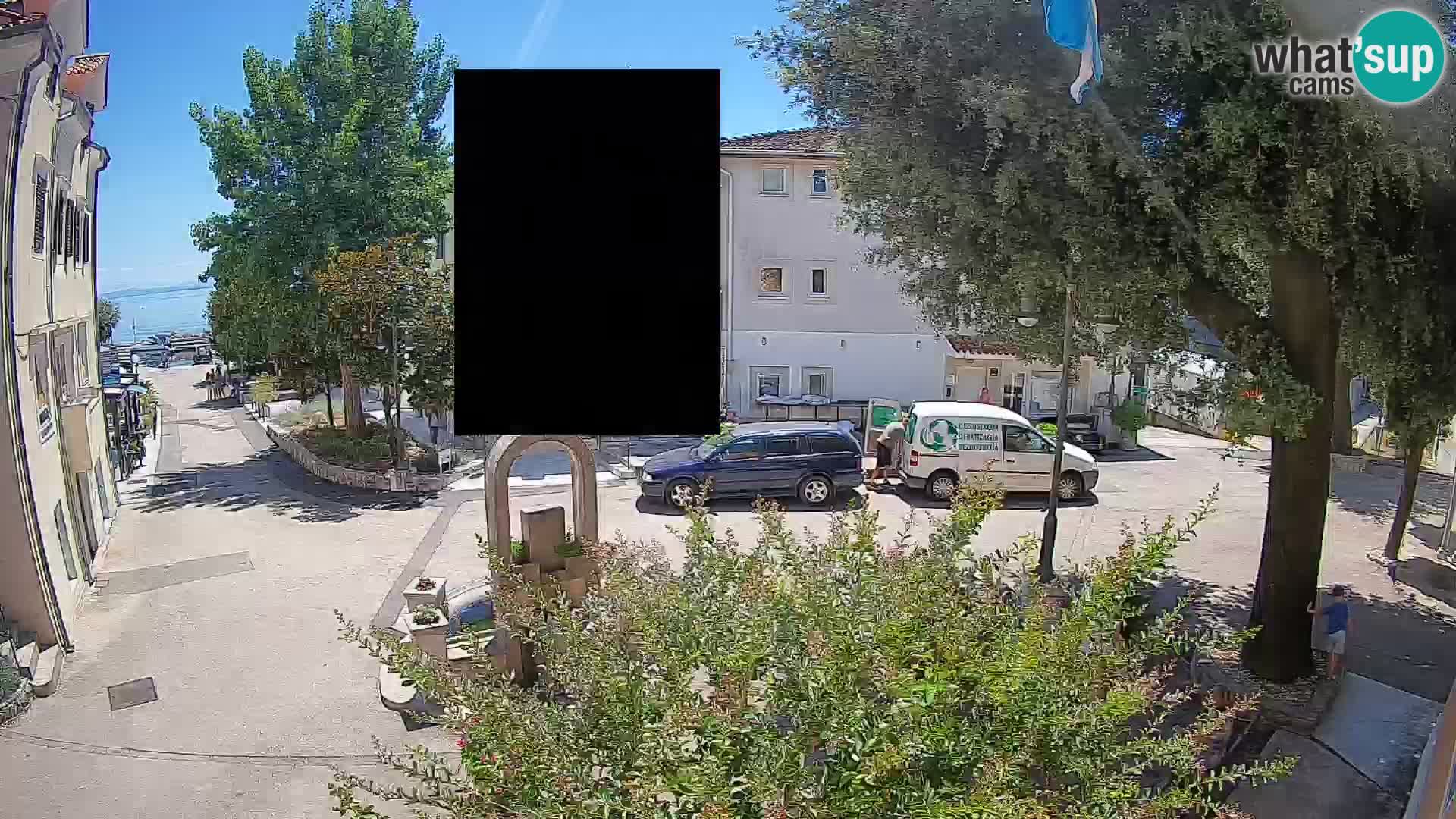 Webcam Mošćenička Draga Center – Live View of the Town Center