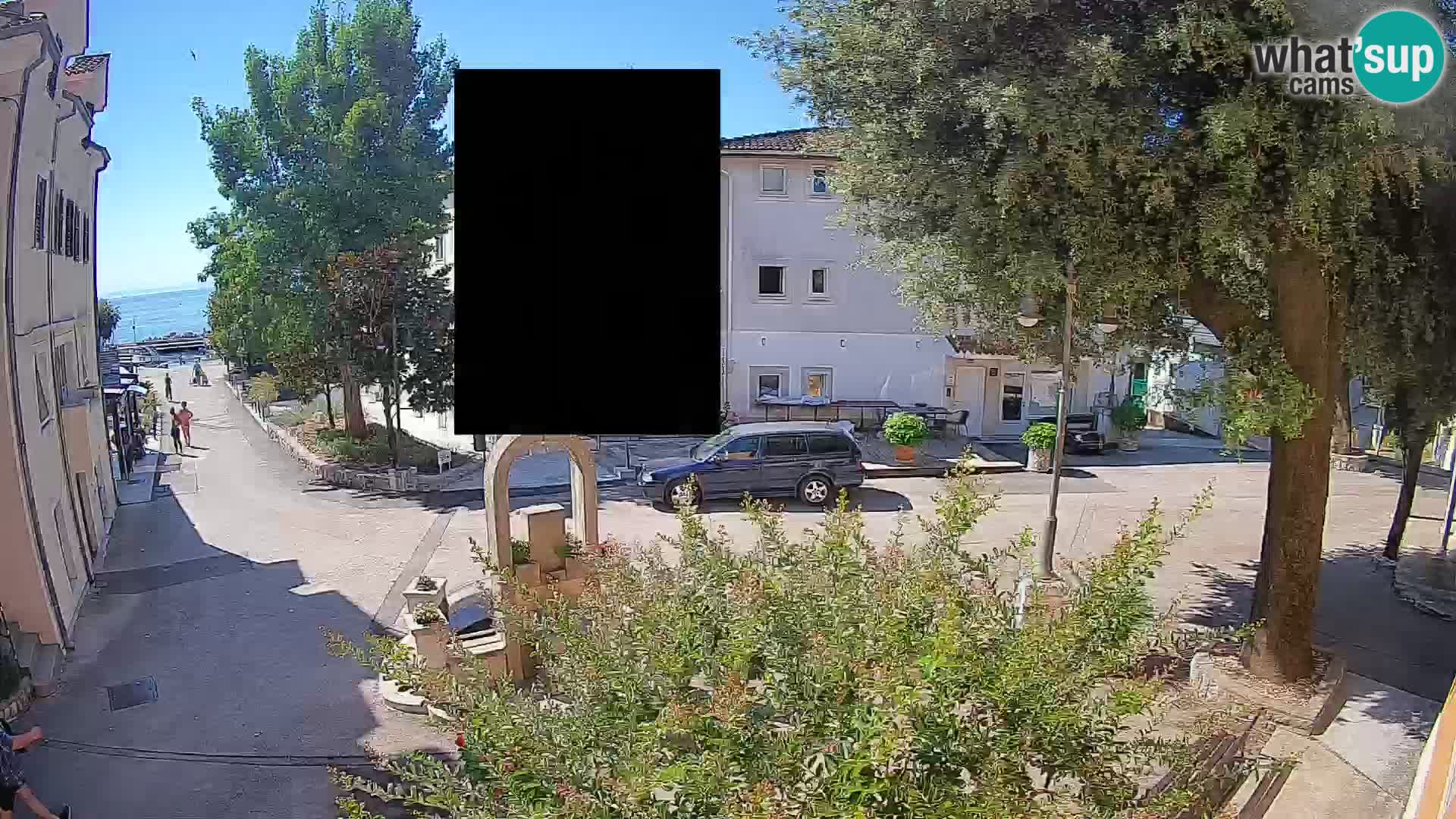 Webcam Mošćenička Draga Center – Live View of the Town Center
