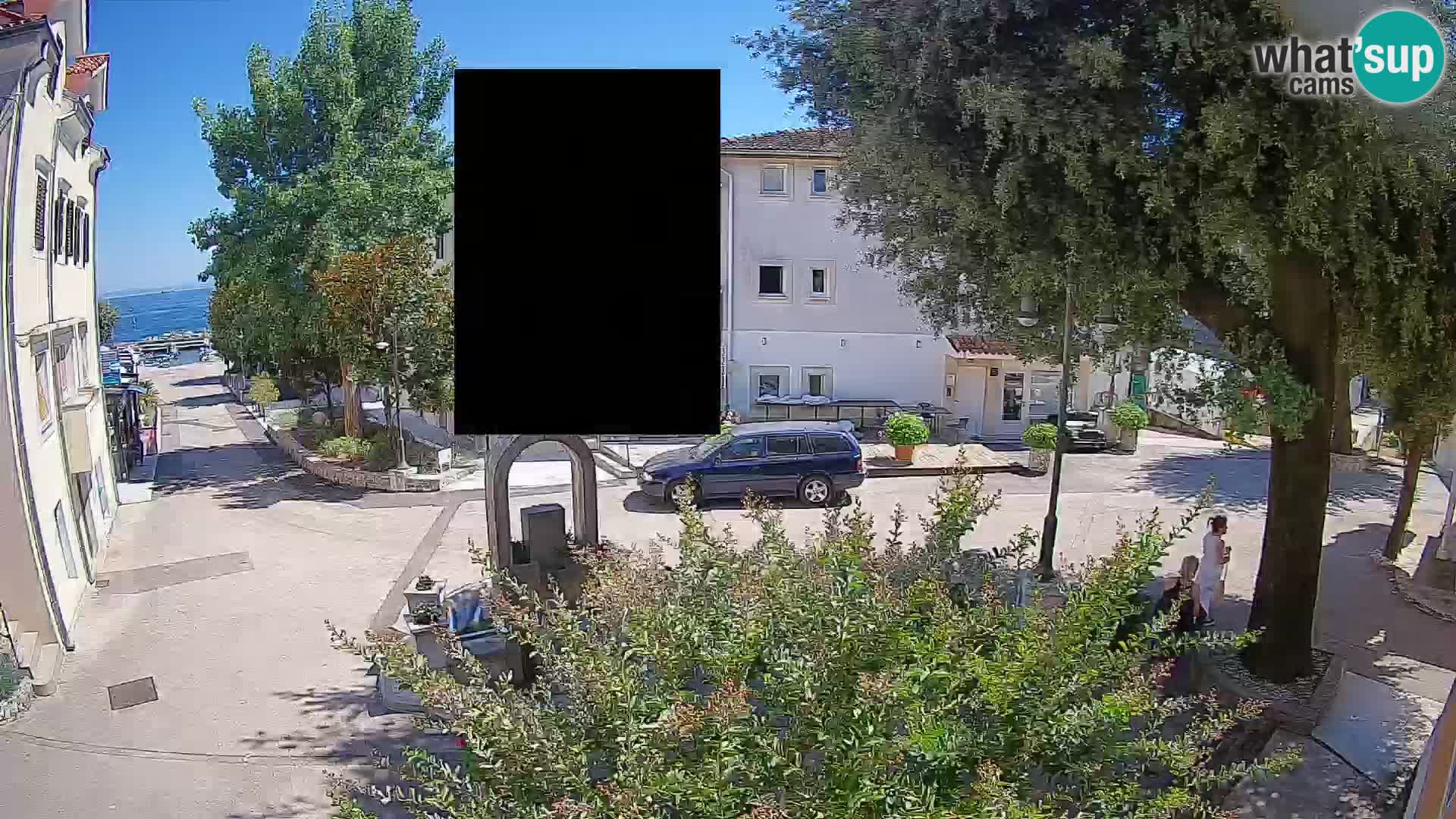 Webcam Mošćenička Draga Center – Live View of the Town Center