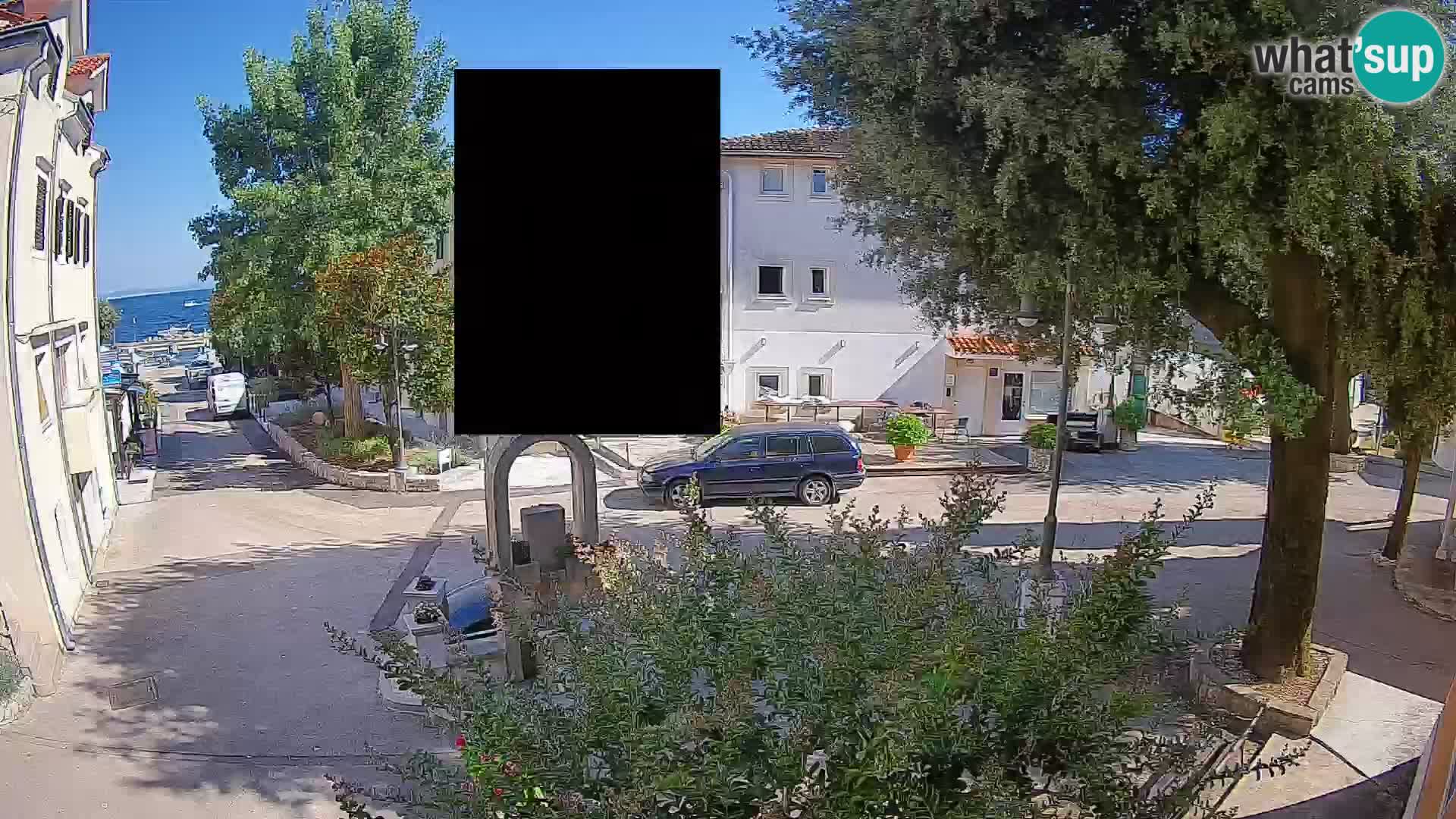 Spletna kamera center Mošćeniška Draga – Pogled v živo