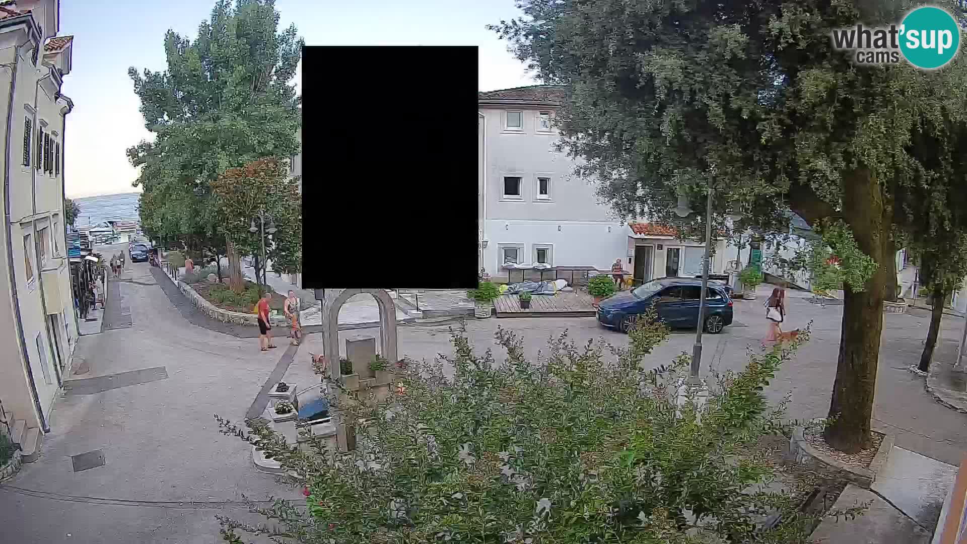 Webcam Mošćenička Draga Center – Live View of the Town Center
