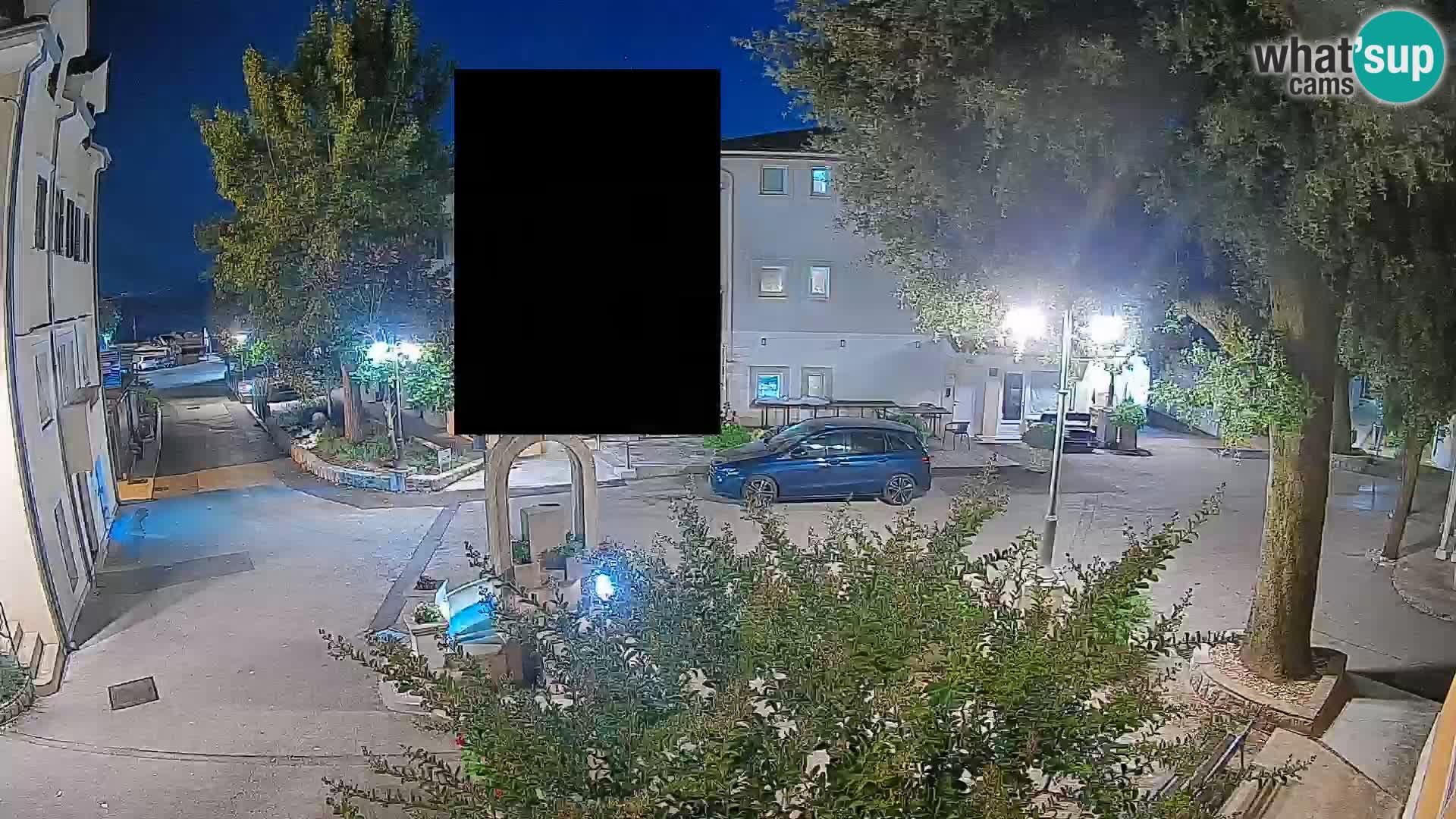 Spletna kamera center Mošćeniška Draga – Pogled v živo