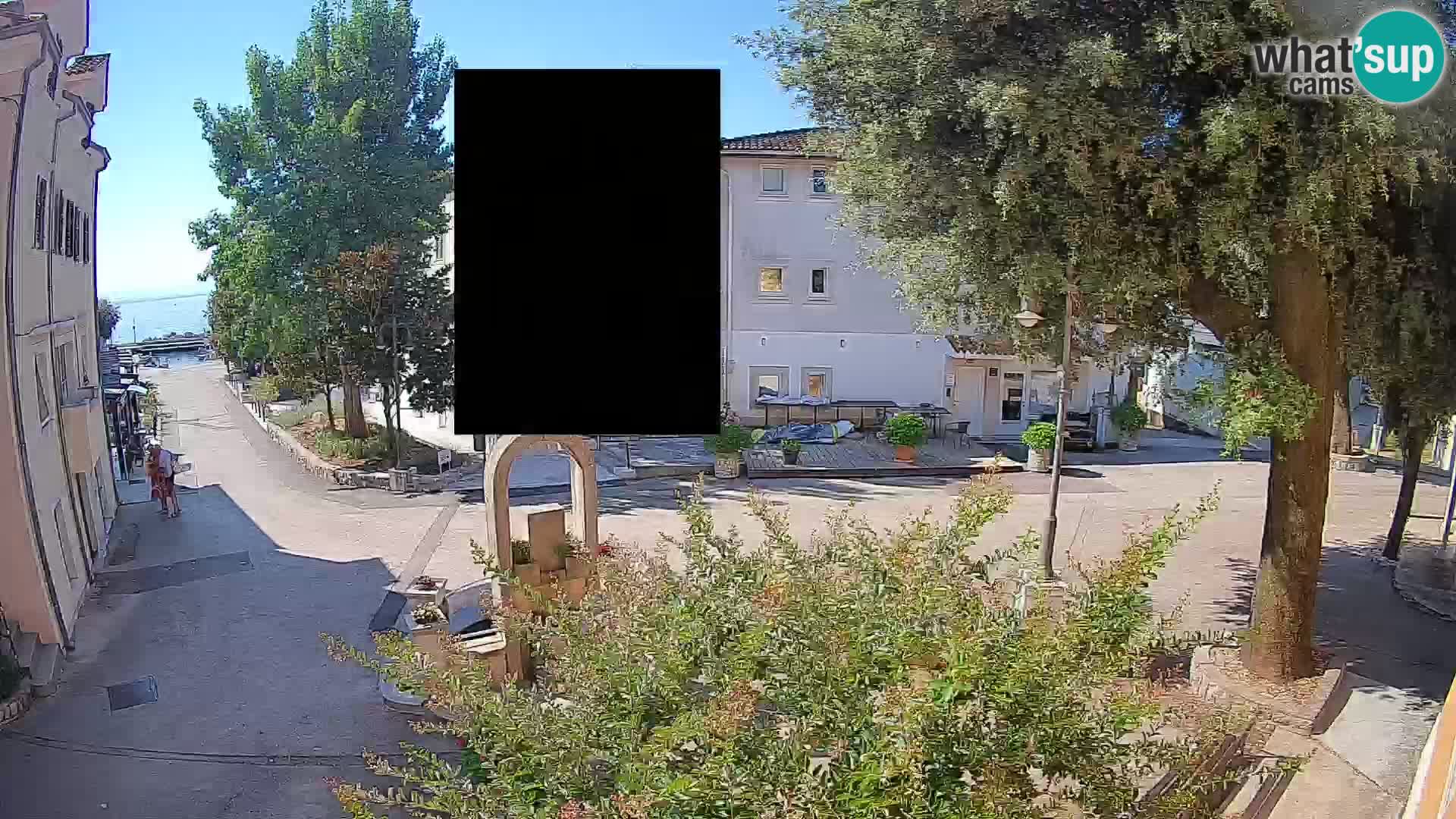 Webcam Mošćenička Draga Center – Live View of the Town Center