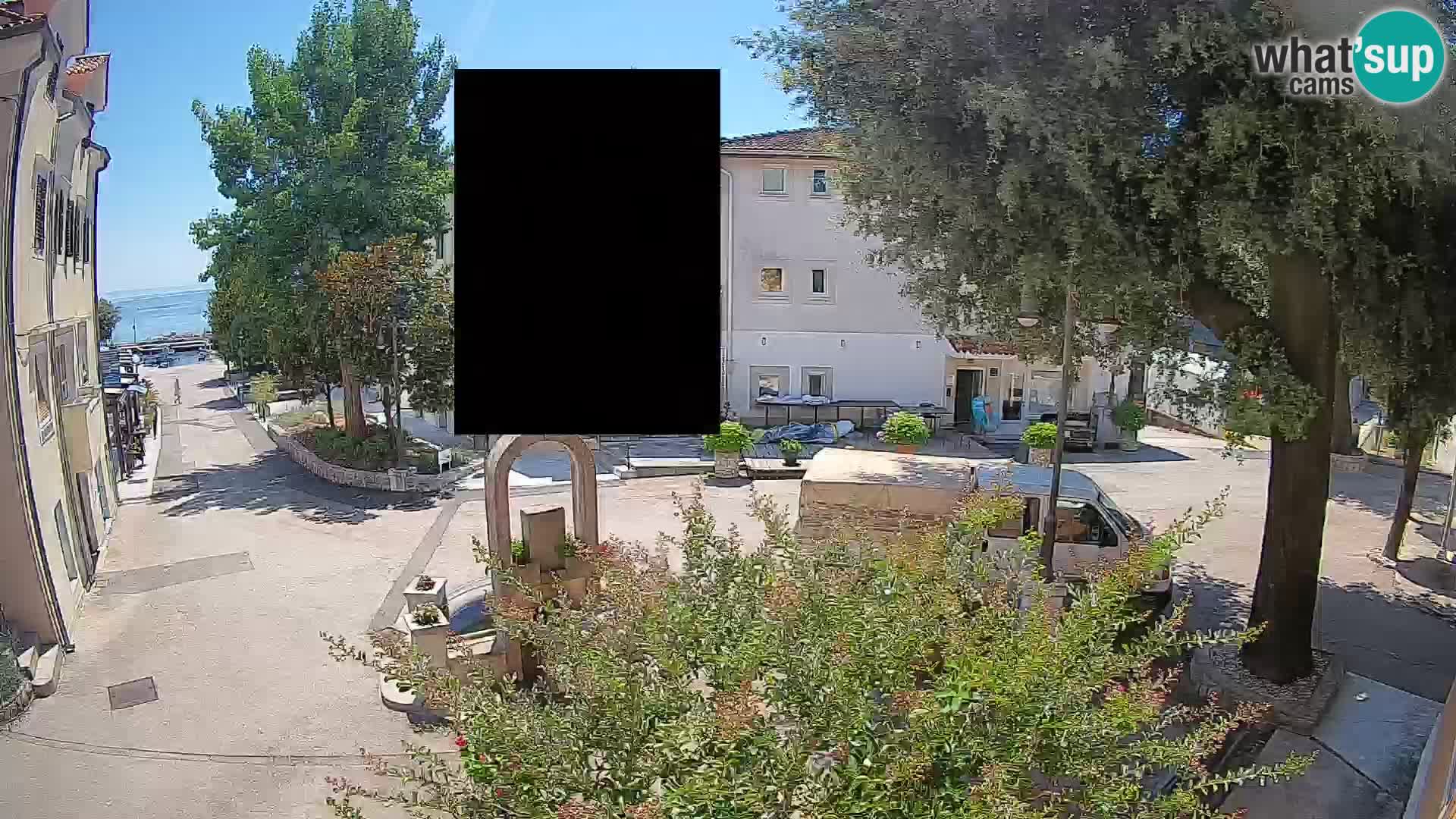 Webcam Mošćenička Draga Center – Live View of the Town Center