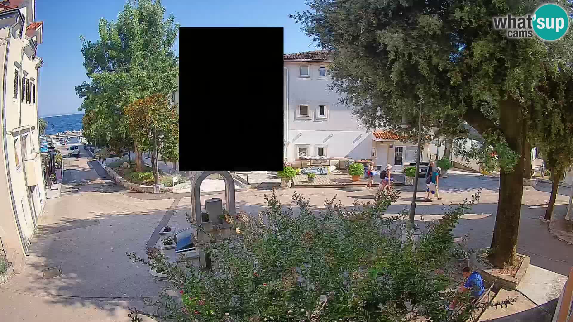 Webcam Mošćenička Draga Center – Live View of the Town Center